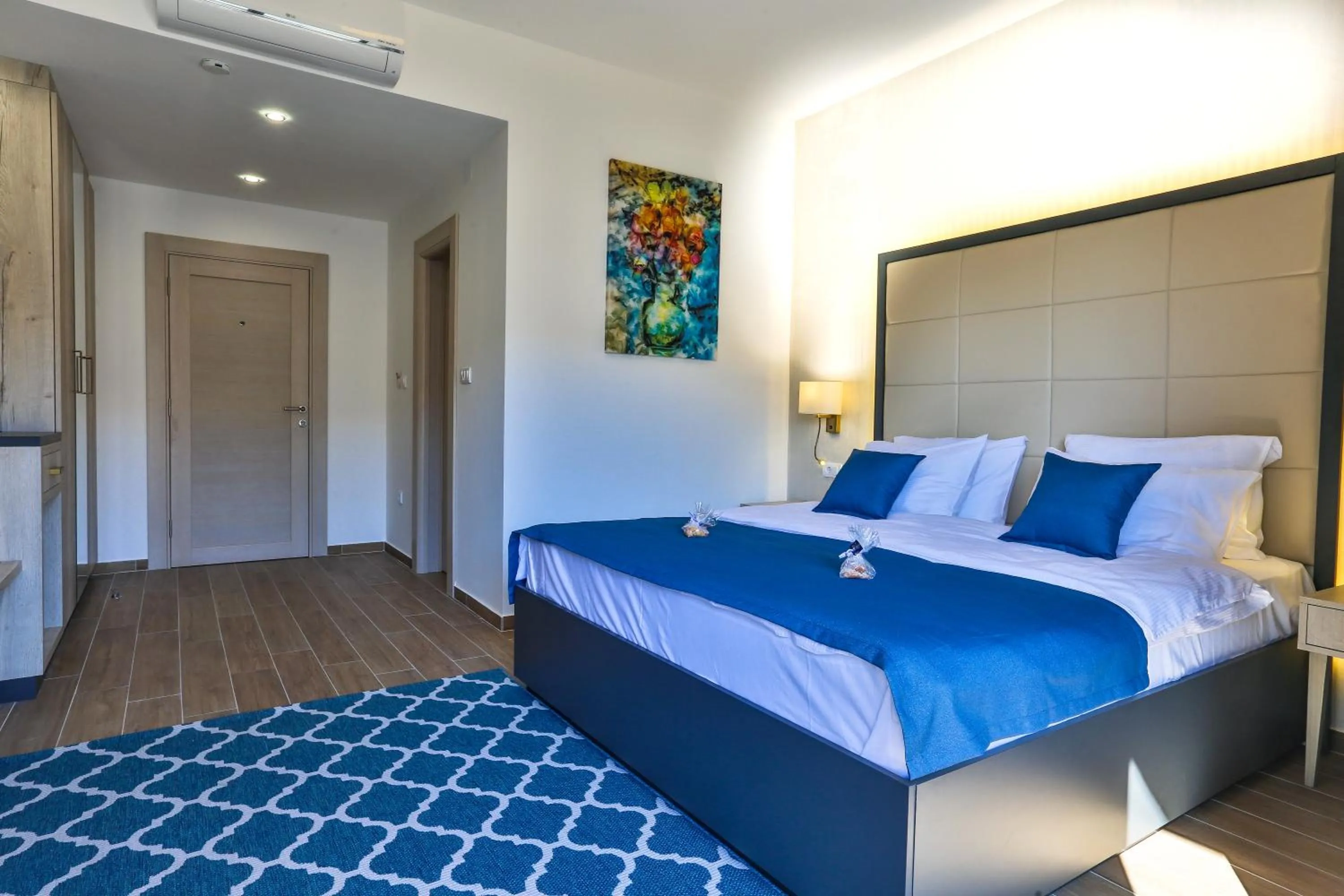 Bedroom, Bed in Hotel Harmony by Aycon