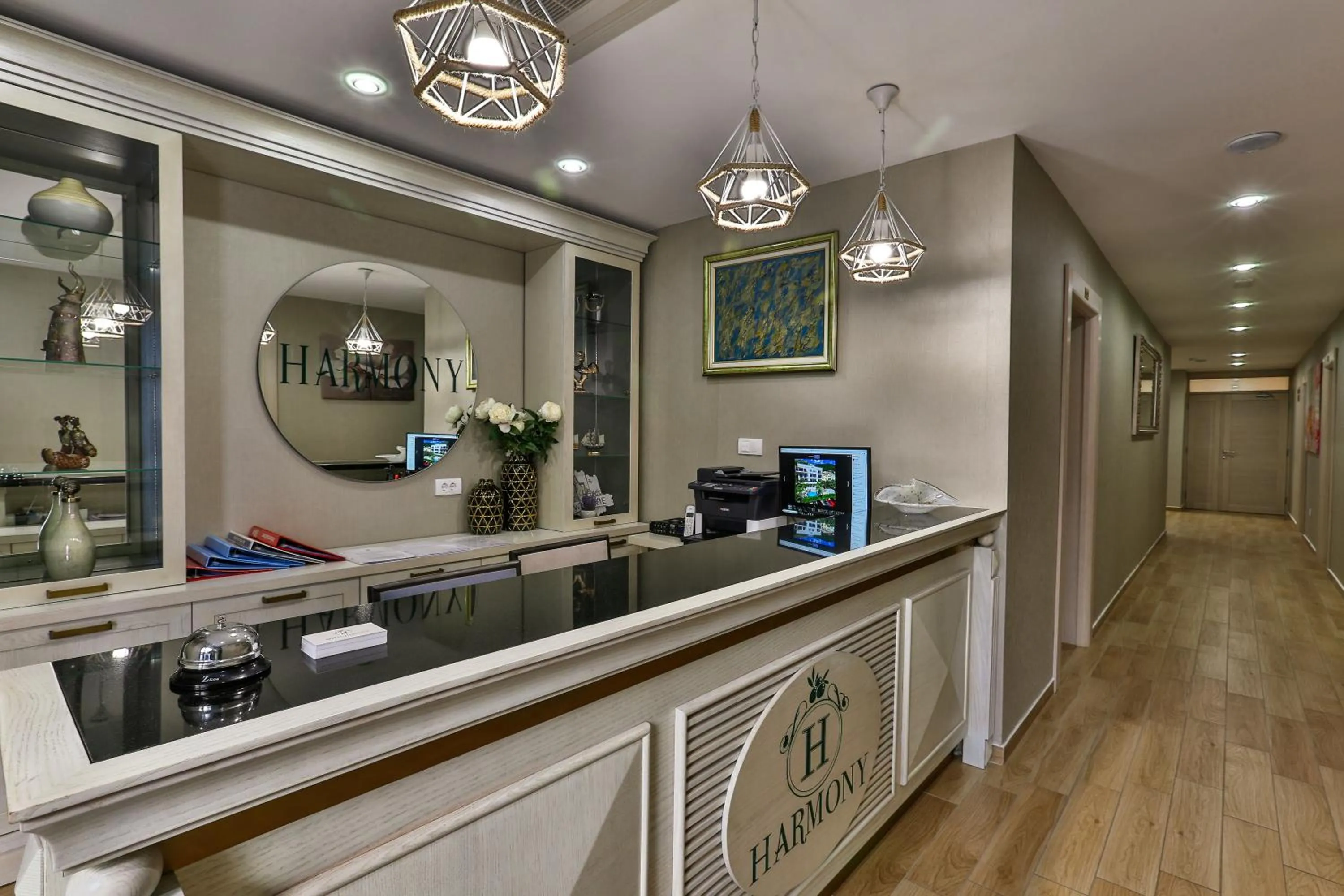 Lobby or reception in Hotel Harmony by Aycon