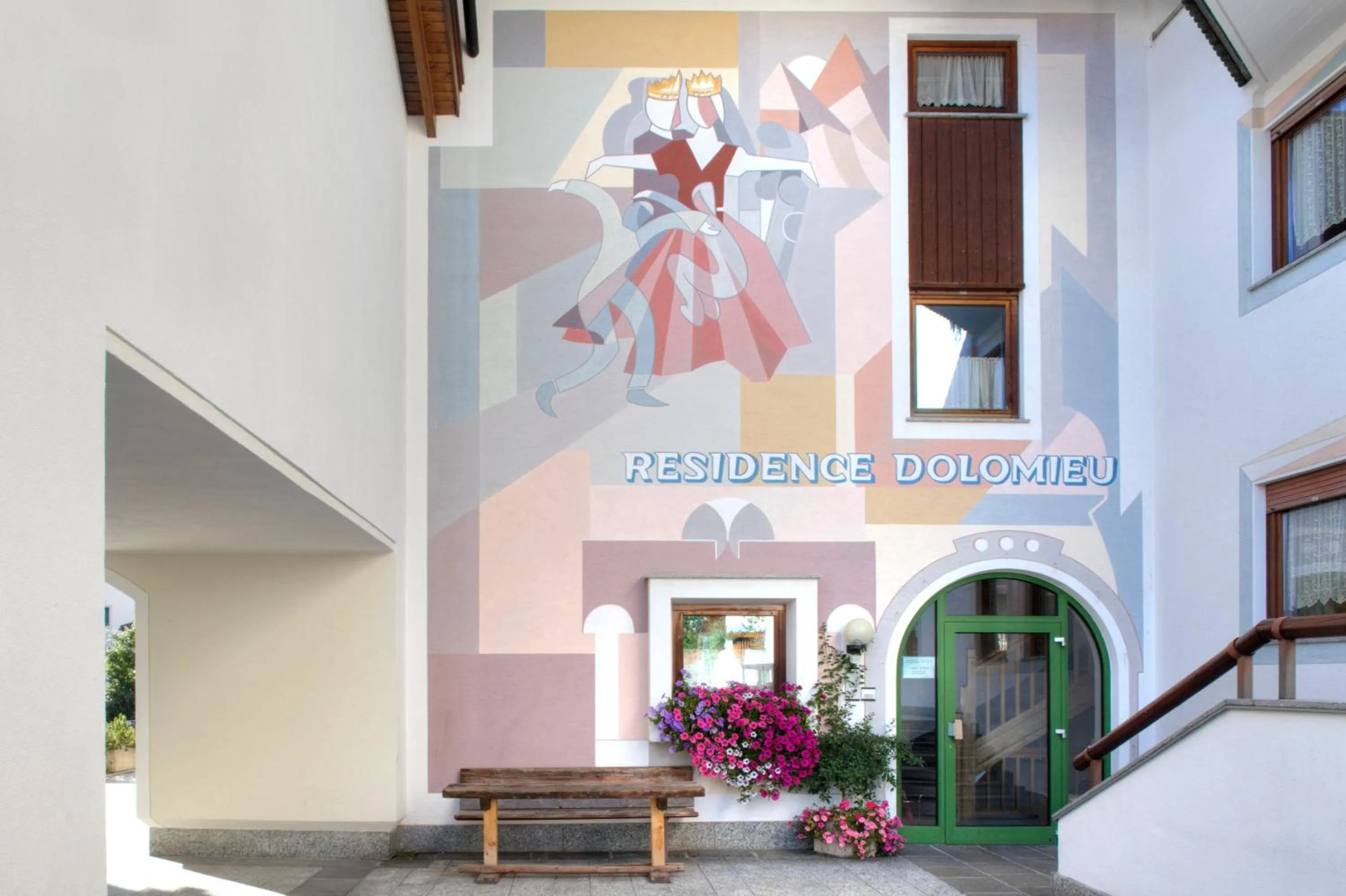 Facade/entrance in Residence Dolomieu