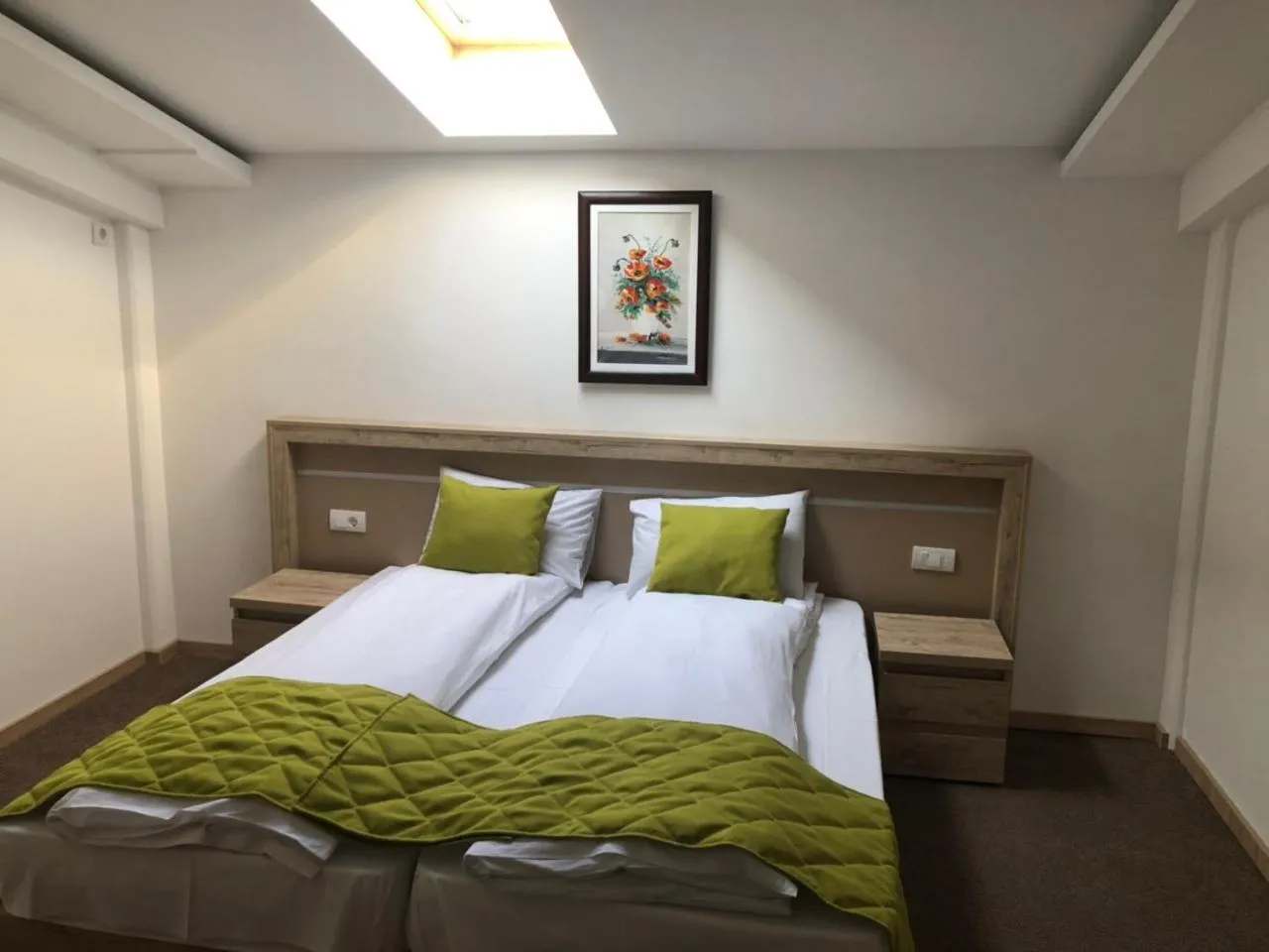 Bed in Gros Hotel - Leskovac
