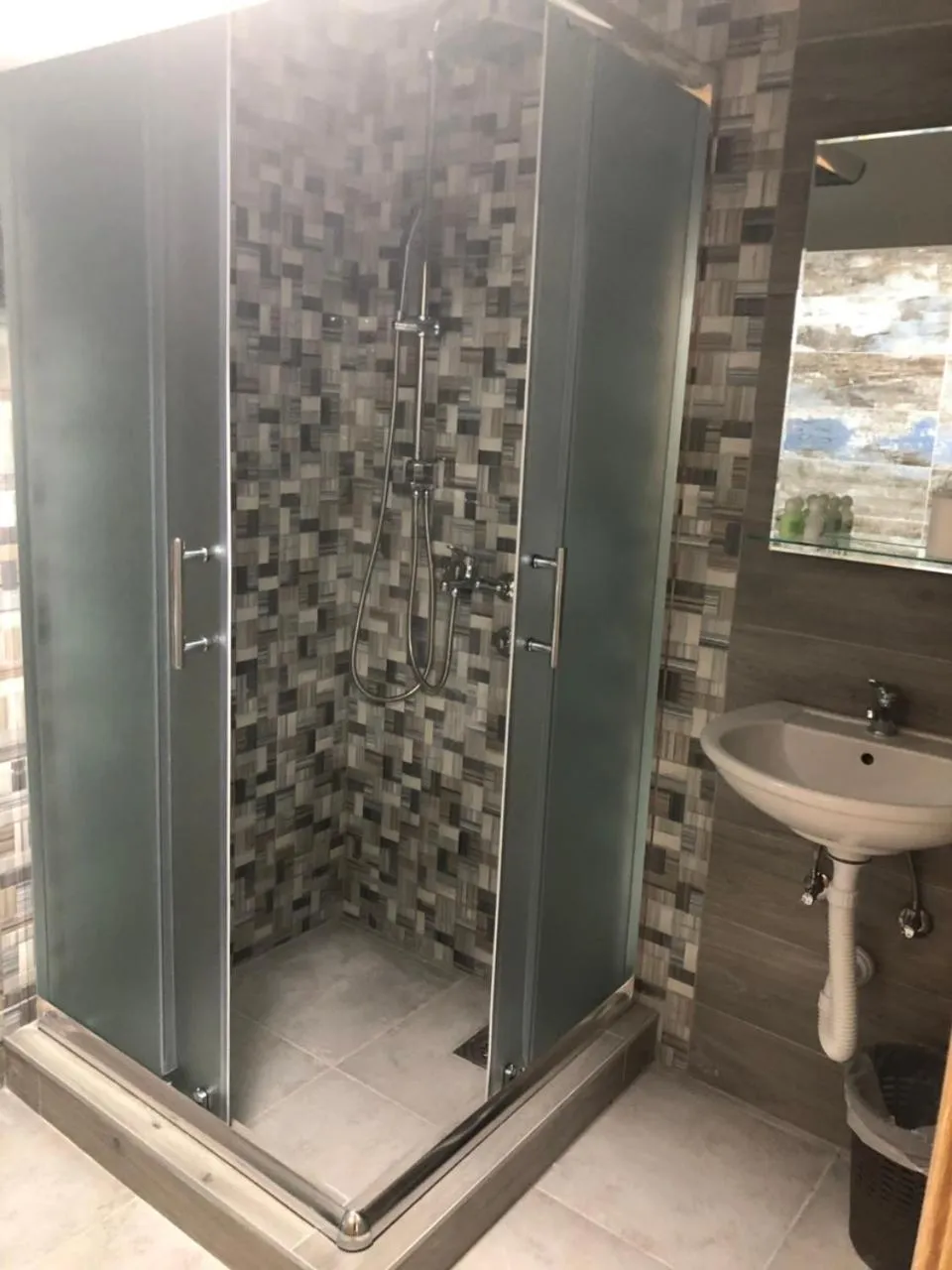 Gros Hotel - Leskovac