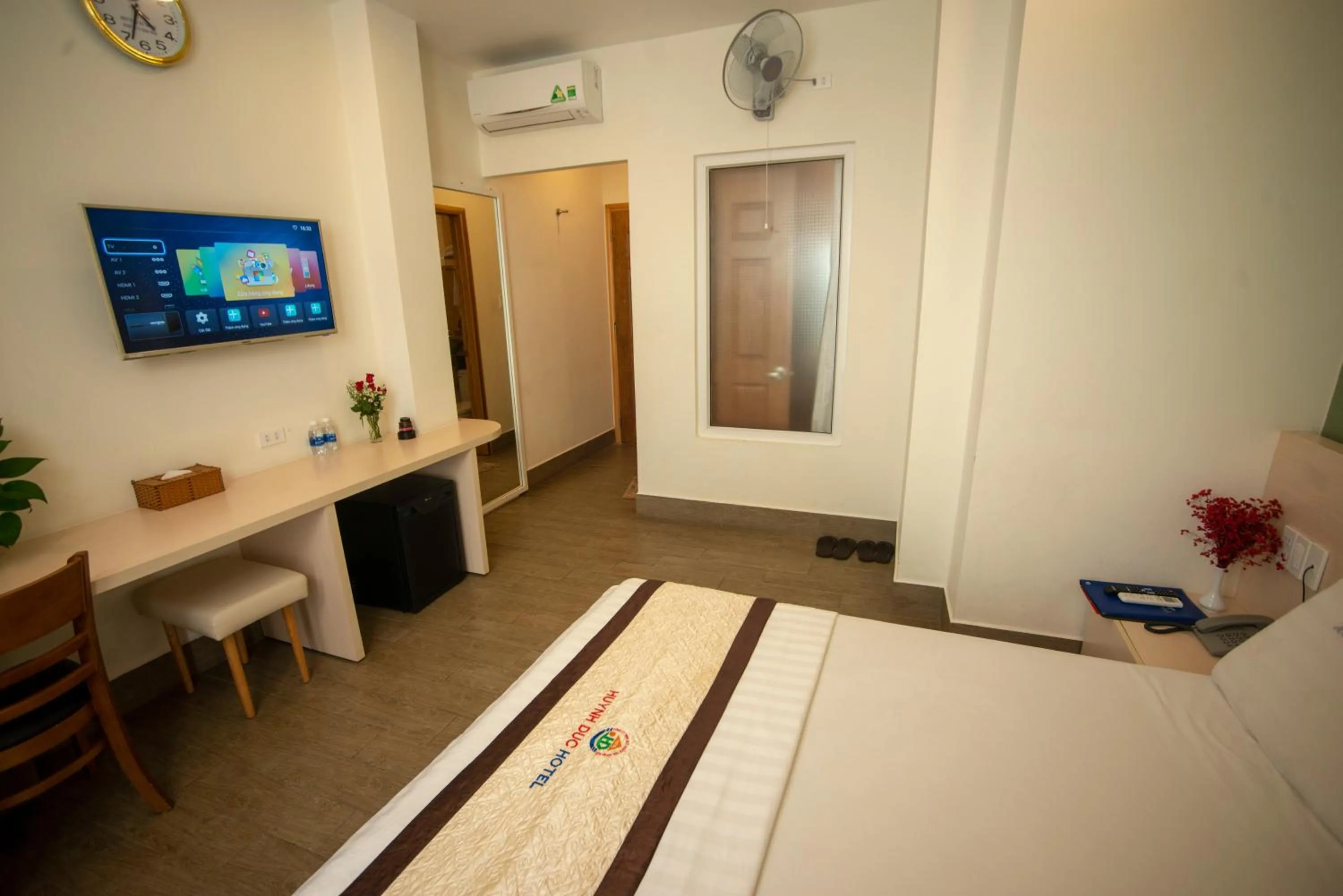 Bed in Huynh Duc 2 Hotel