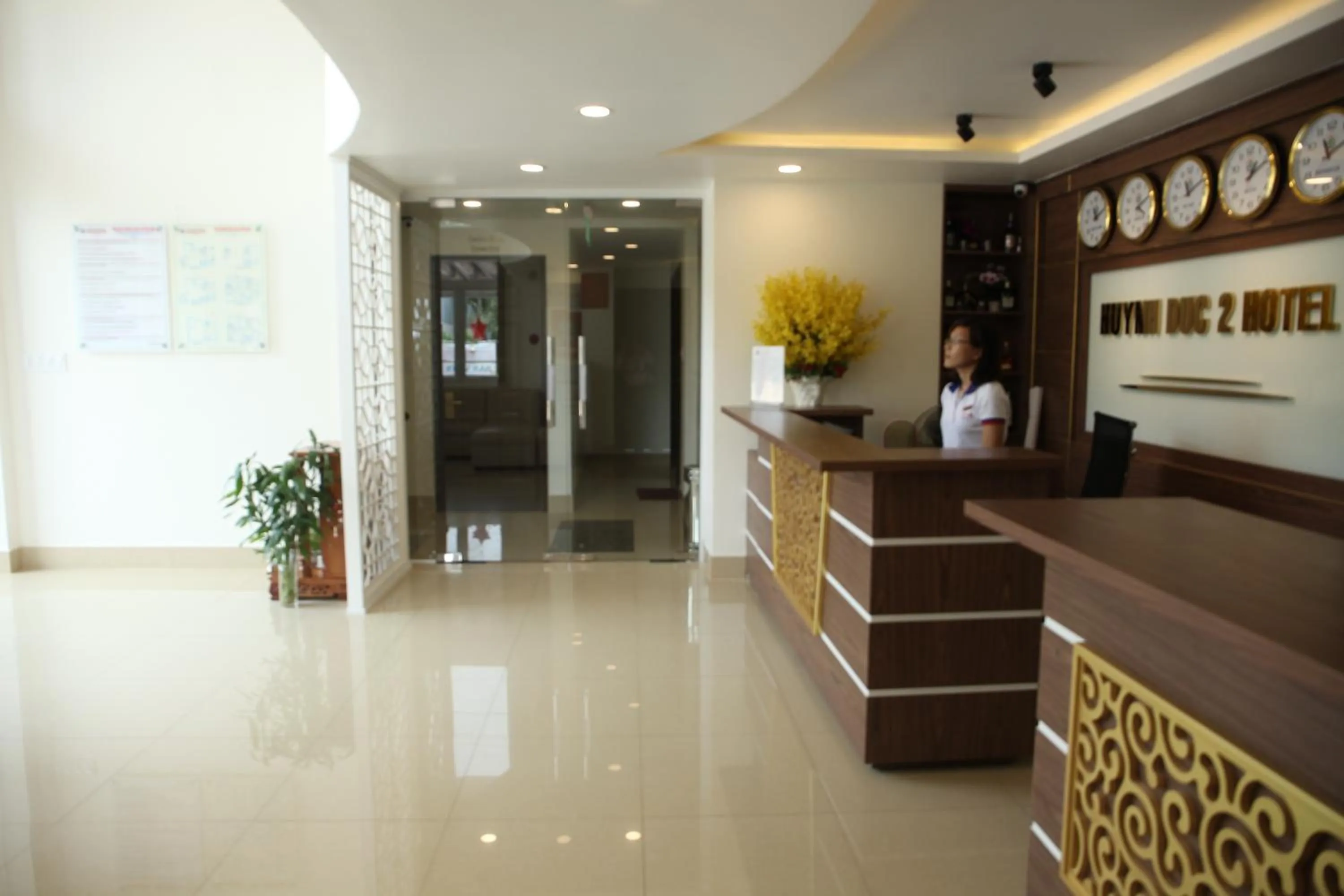 Huynh Duc 2 Hotel