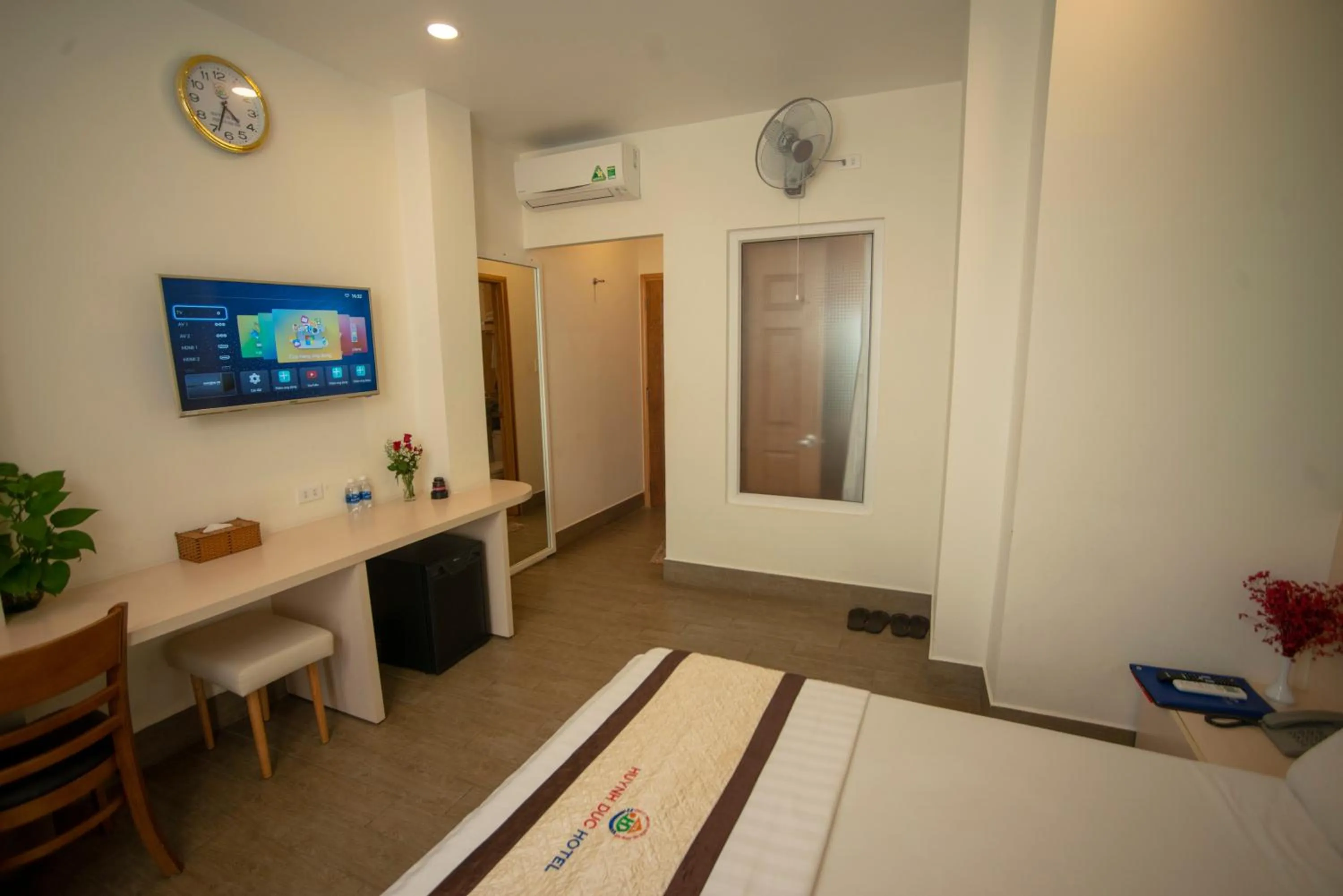 Bed in Huynh Duc 2 Hotel