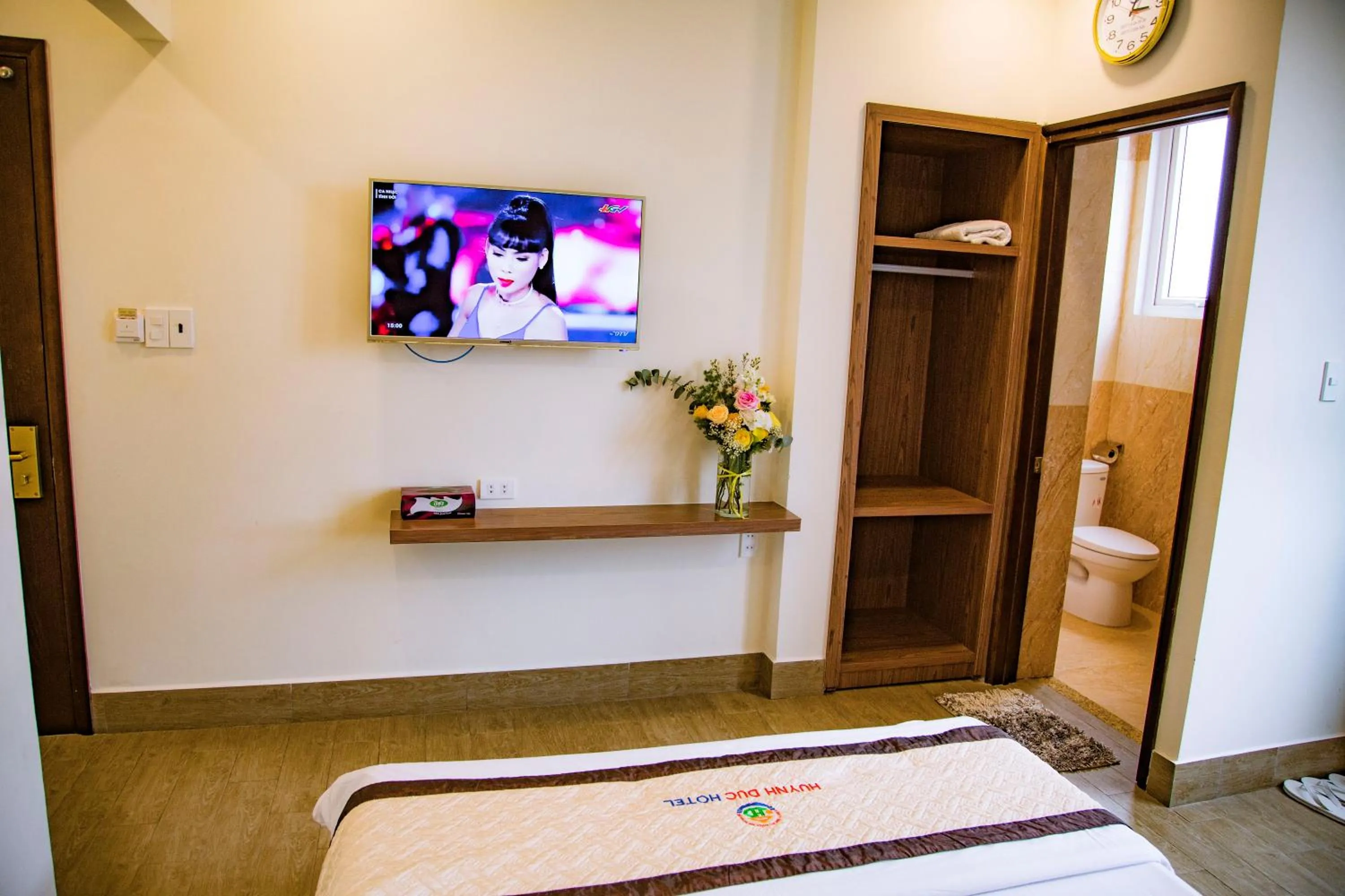 Bed in Huynh Duc 2 Hotel