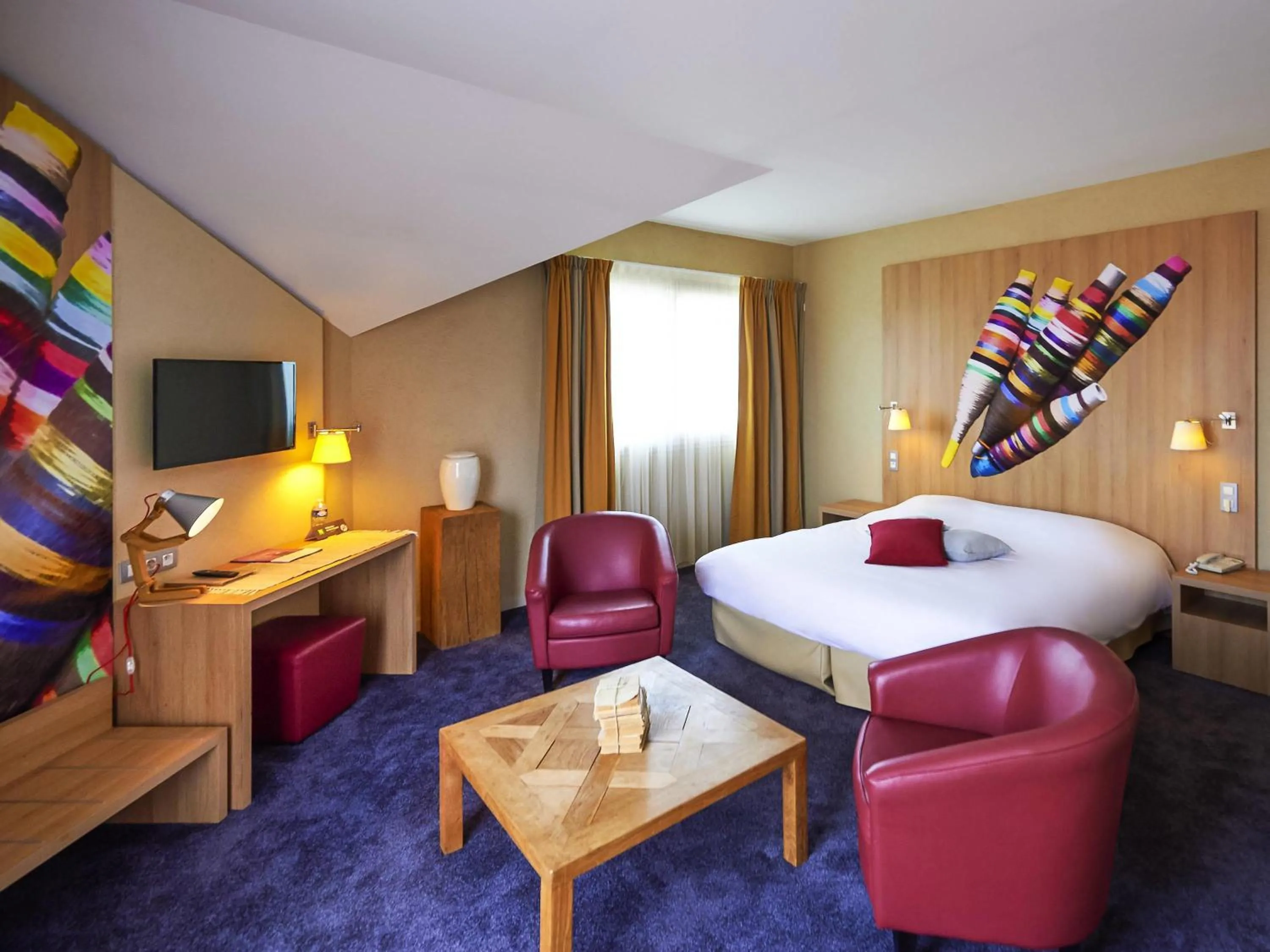 Bedroom, Bed in ibis Styles Cholet