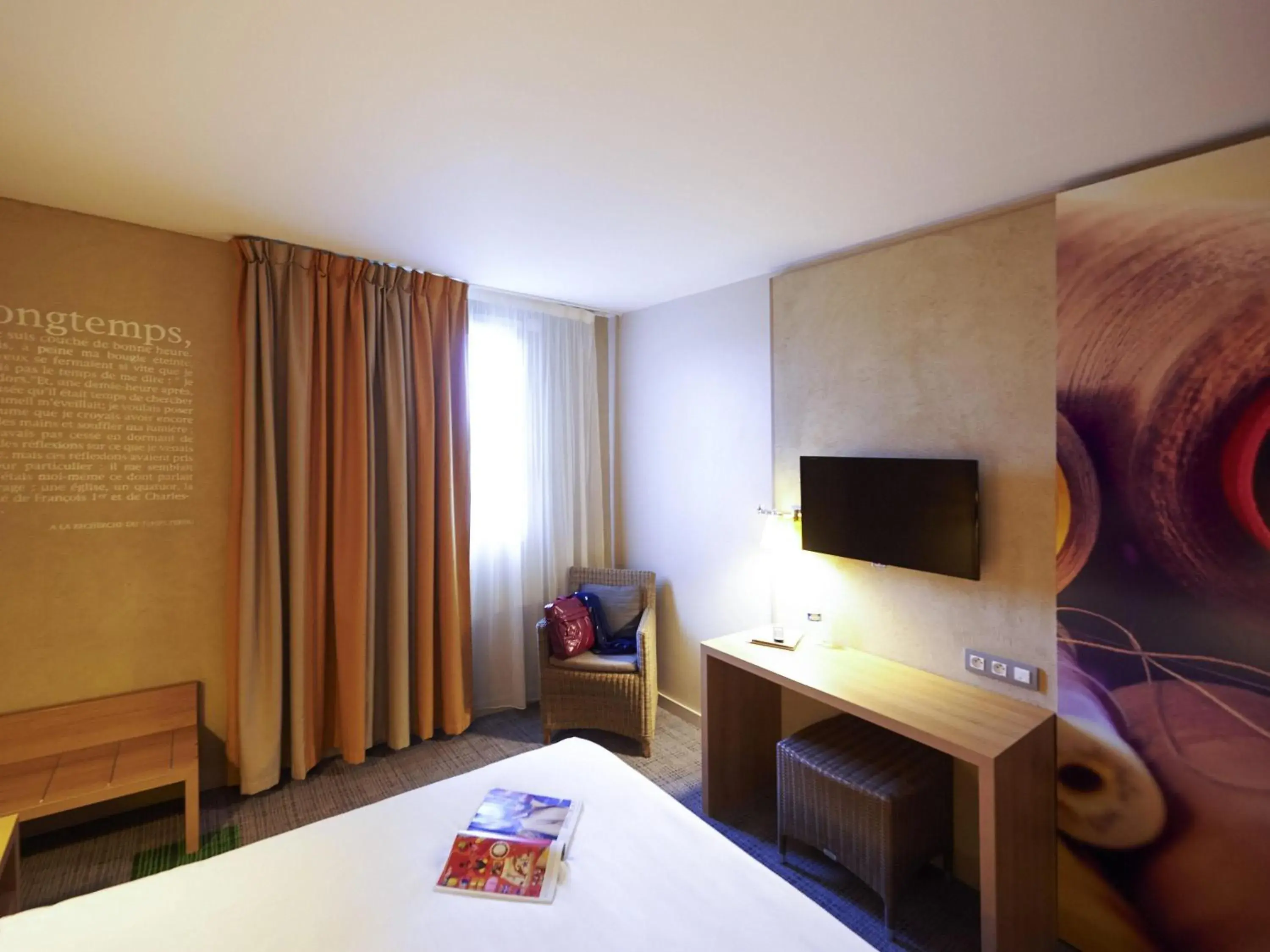 Bedroom, Bed in ibis Styles Cholet Bedroom, Bed in ibis Styles Cholet