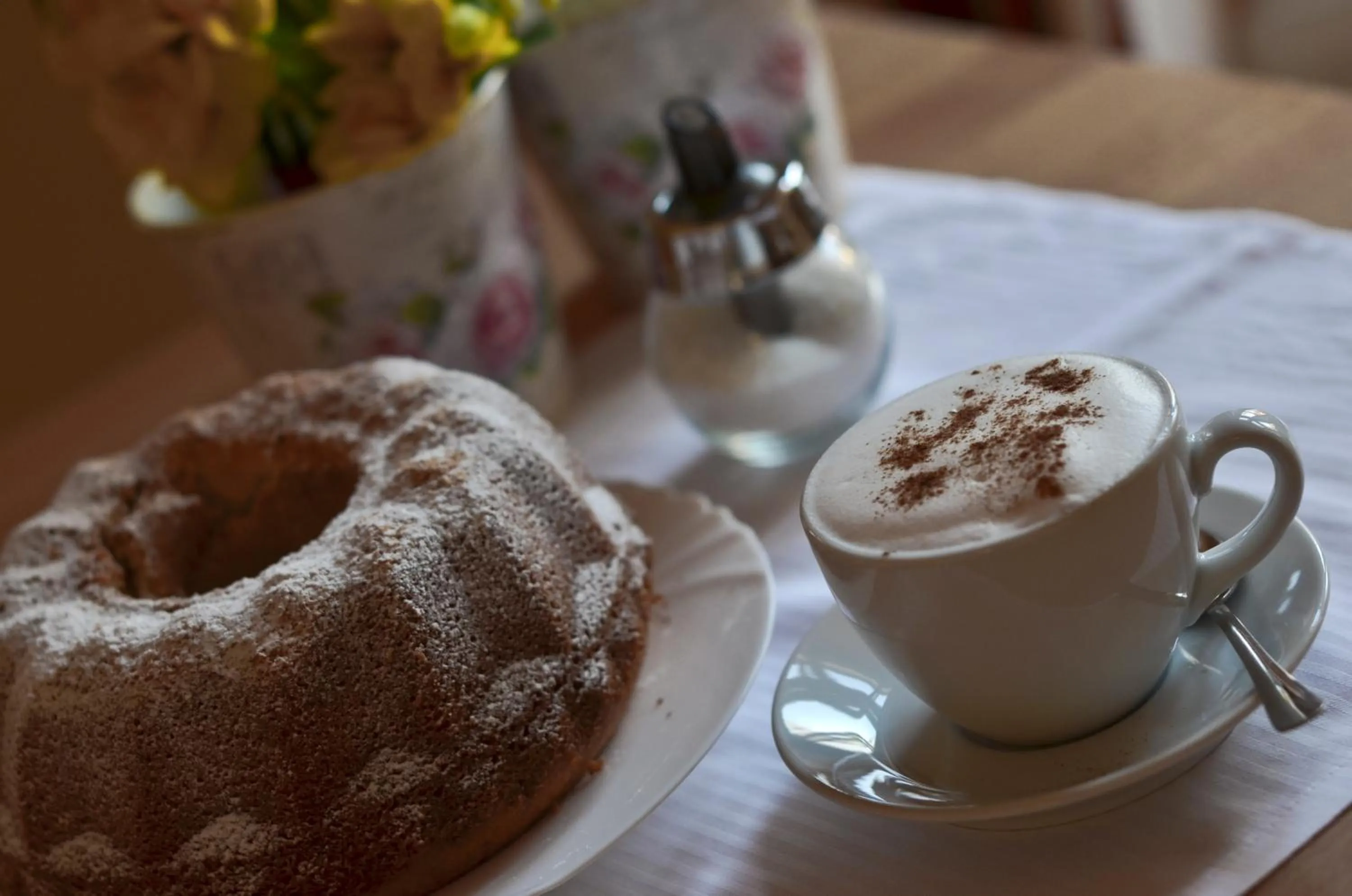 Buffet breakfast in Hotel Paradies