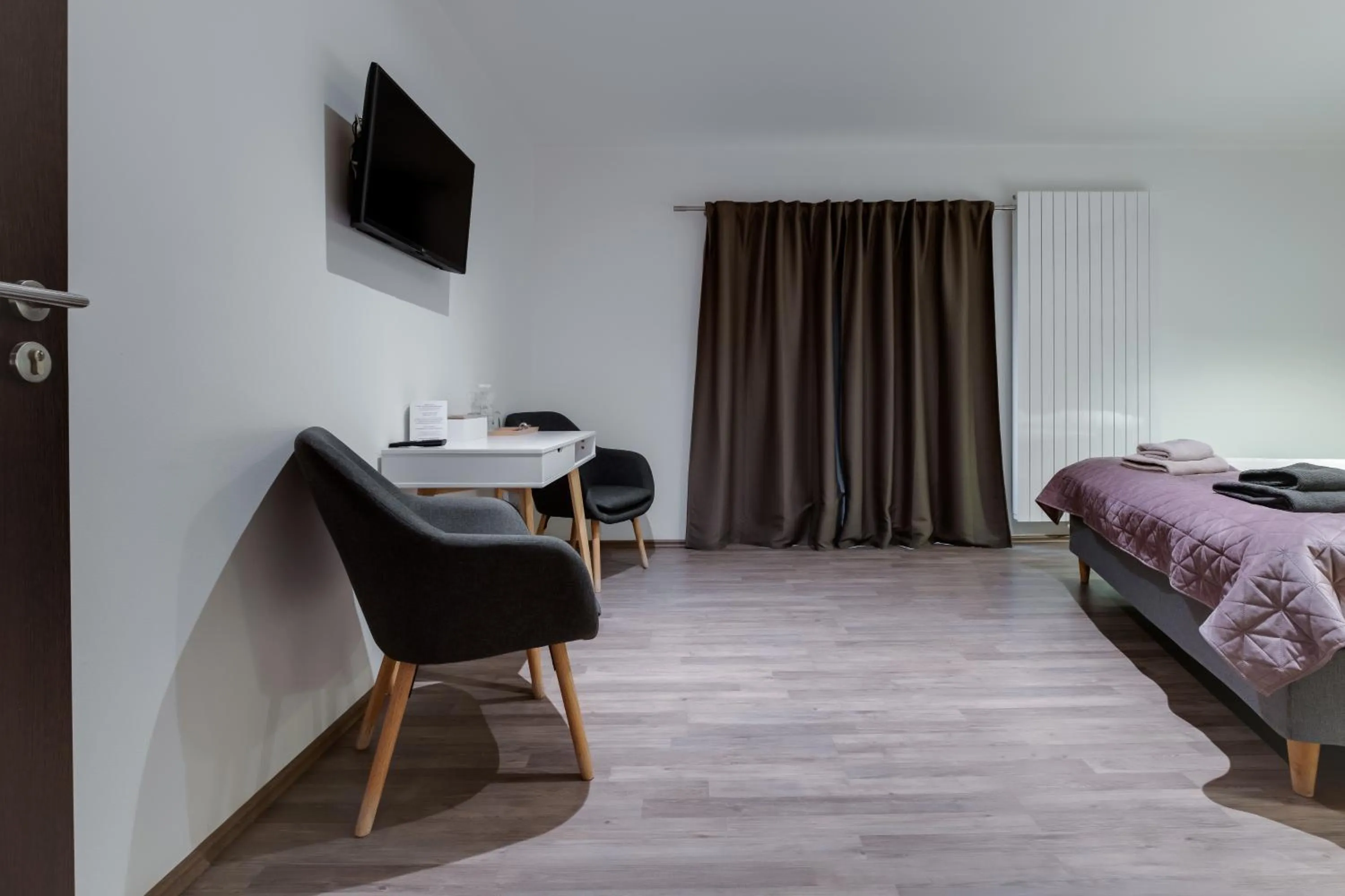 Bed in VV hotel & apartments