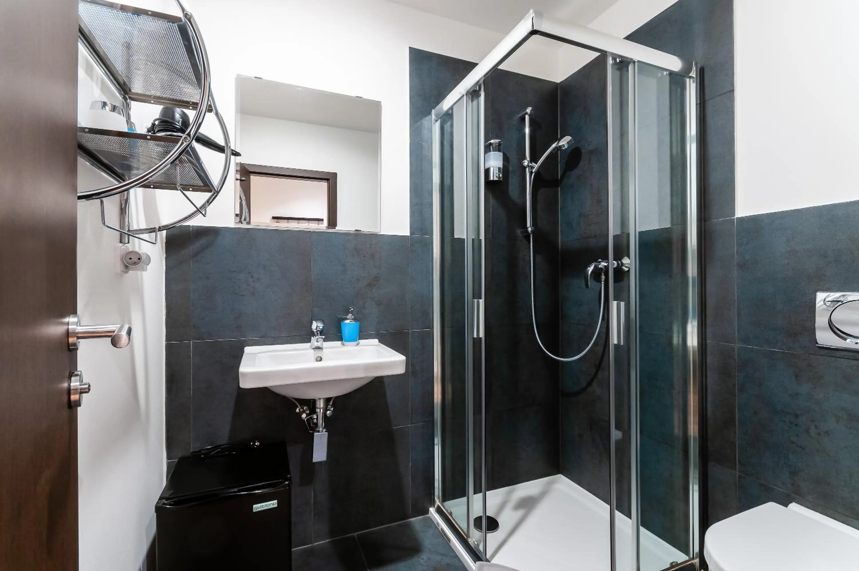 Bathroom in VV hotel & apartments