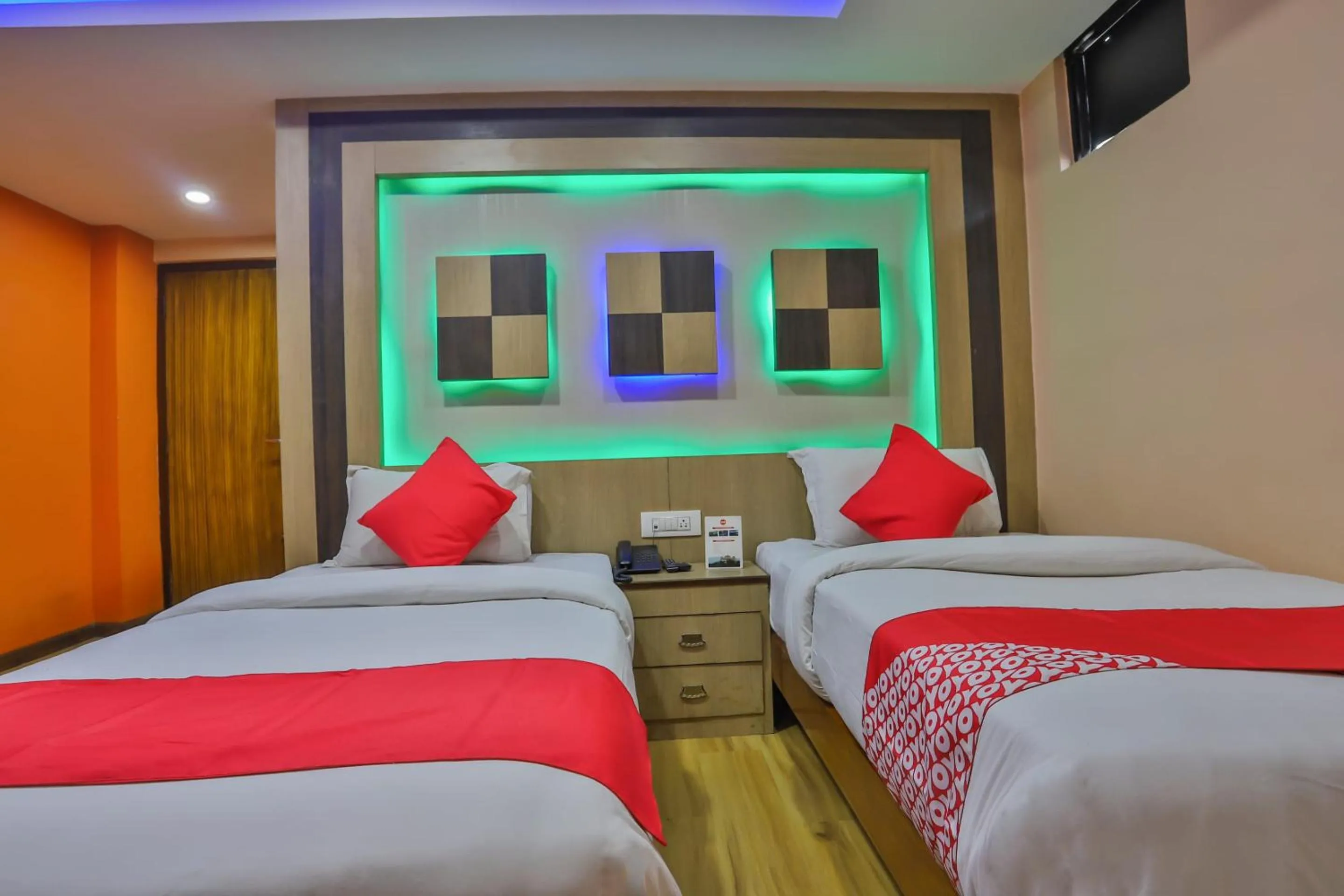 Bedroom, Bed in Hotel Marinha