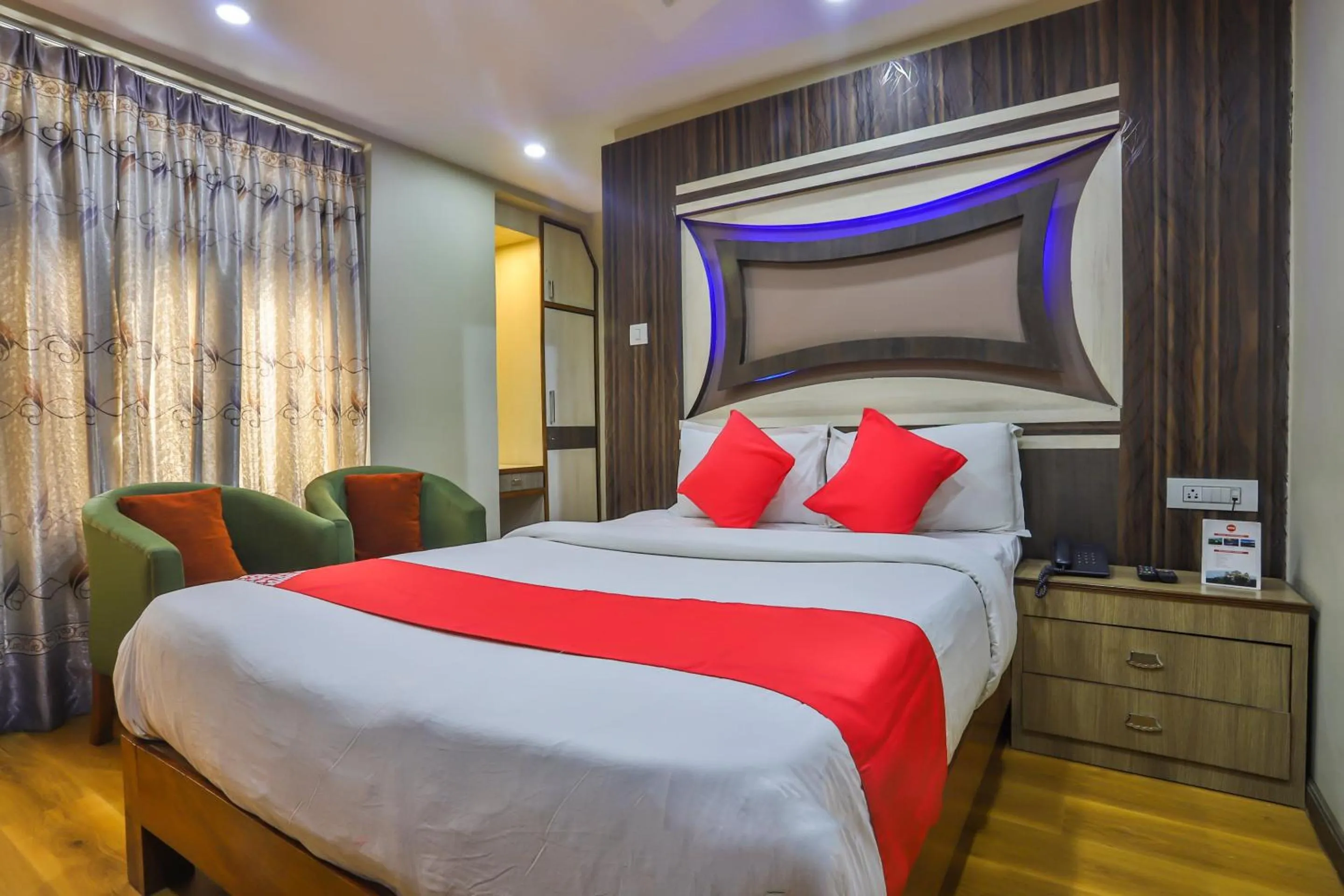 Bedroom, Bed in Hotel Marinha