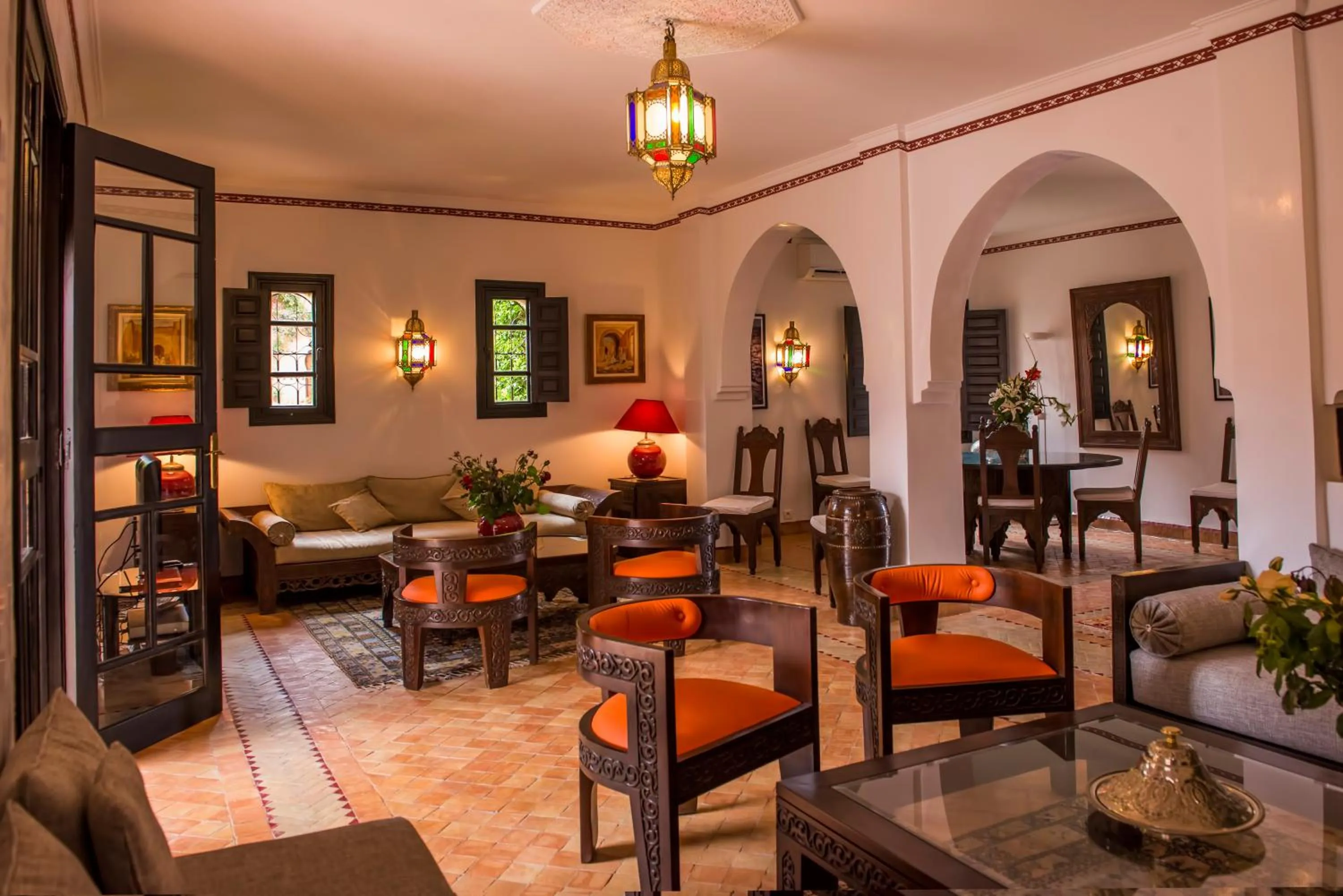 Communal lounge/ TV room in Maison Ayda