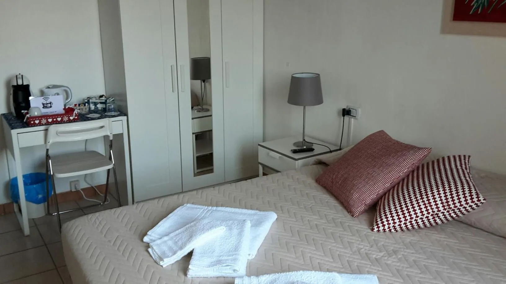 Photo of the whole room in B&B Pierilu'