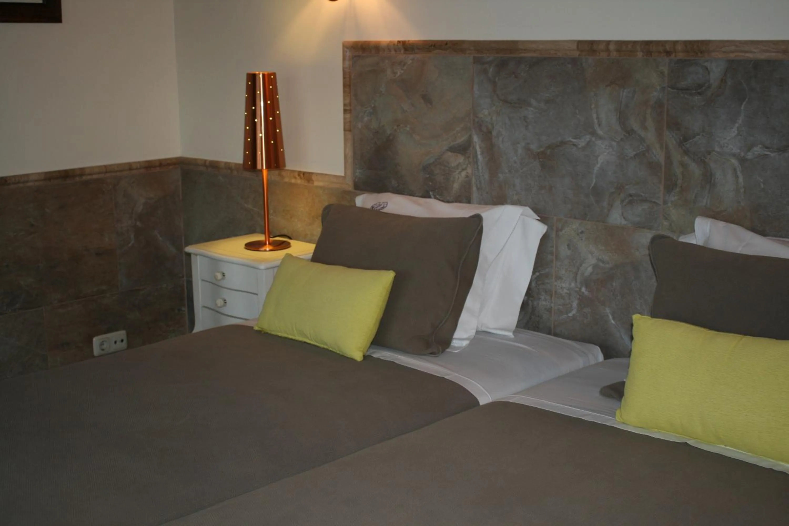 Decorative detail, Bed in Casa De Canilhas