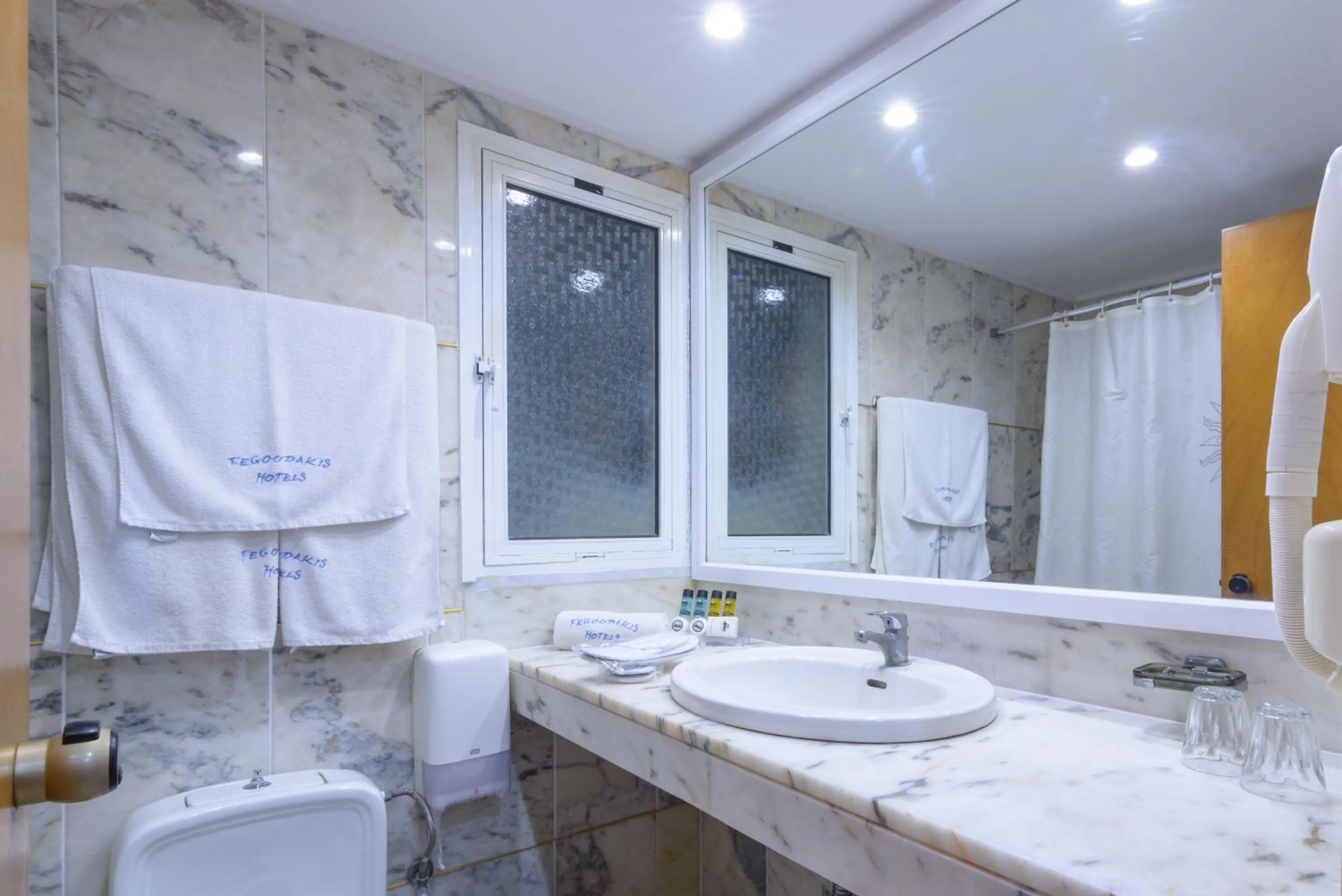 Bathroom in Golden Sand Hotel