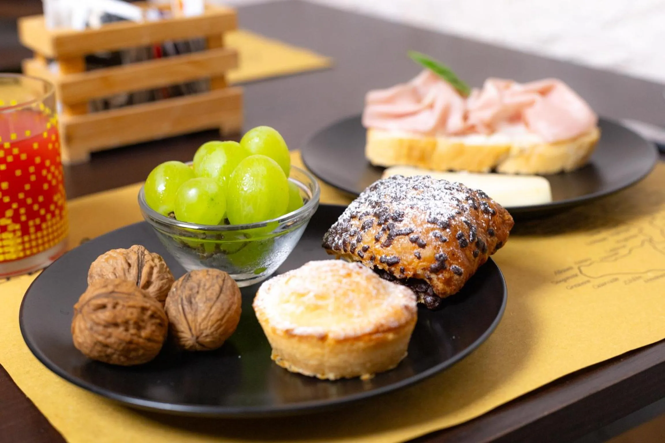 Food close-up in Bed & Breakfast Giardini Di Marzo