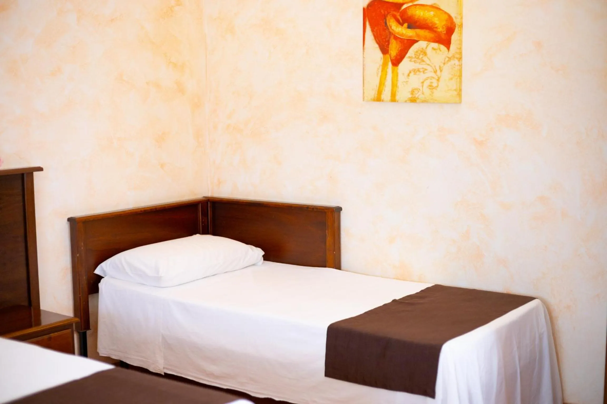 Bed in Bed & Breakfast Giardini Di Marzo