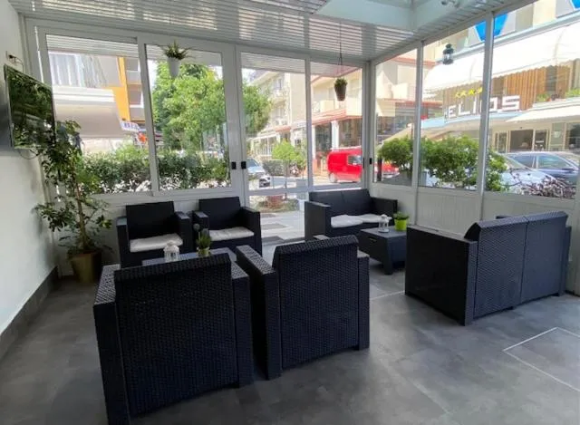 Patio in Residence Hotel Mizar