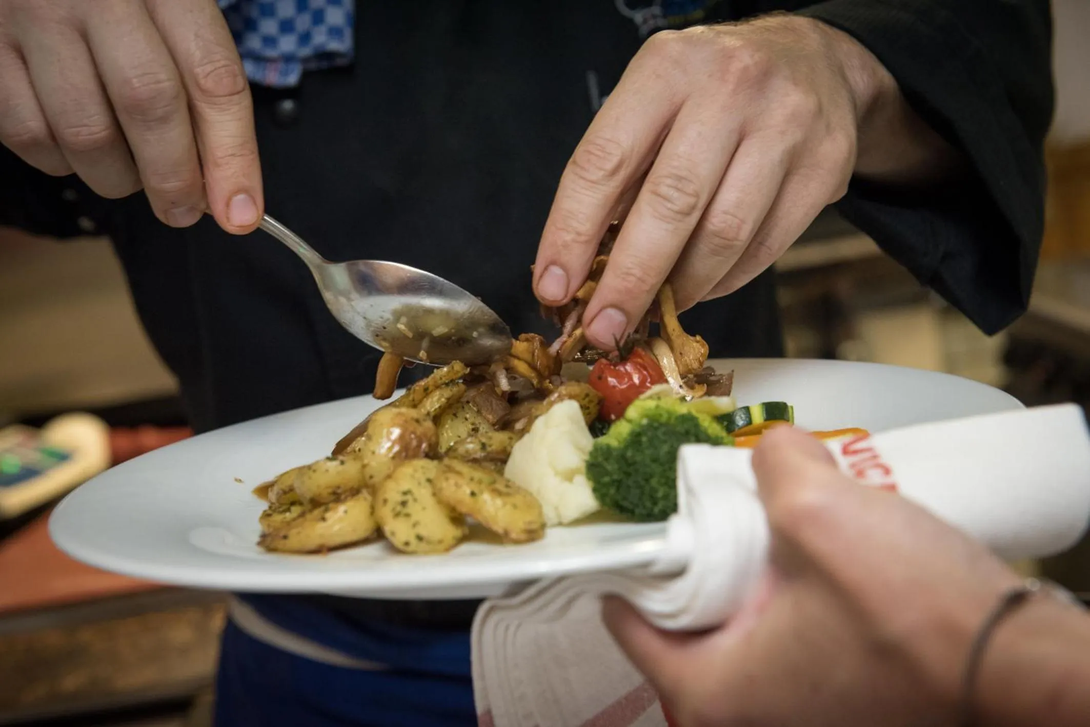 Restaurant/places to eat in Hotel Posta