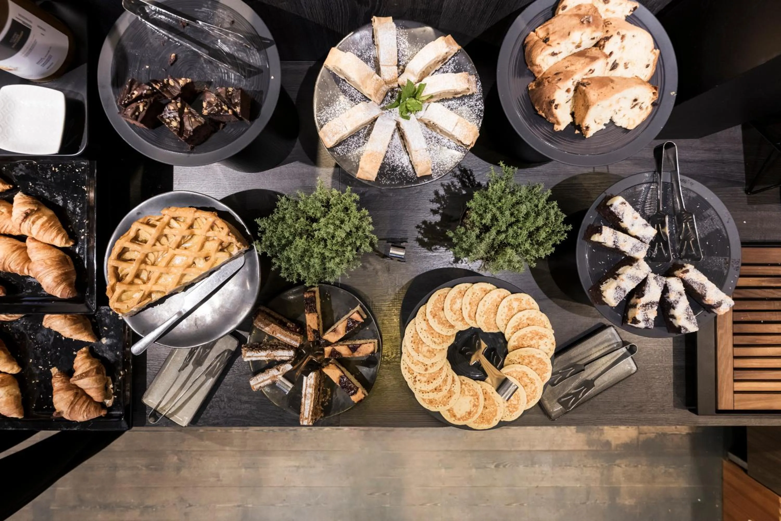 Breakfast in Alpstay - Smart Hotel Saslong