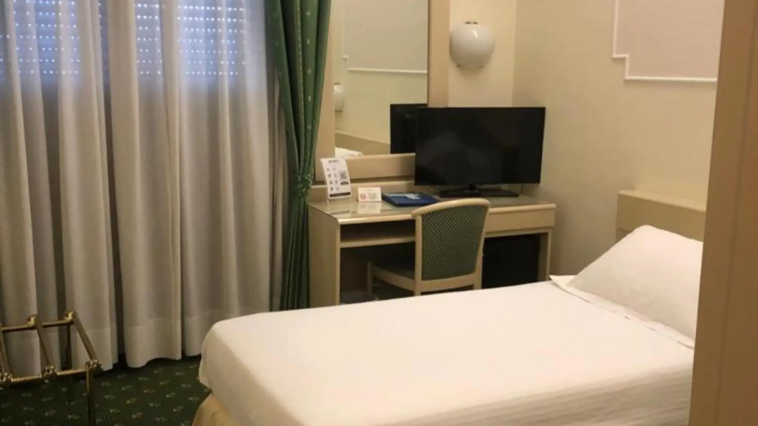 Single Room in Hotel Terme Antoniano Single Room in Hotel Terme Antoniano