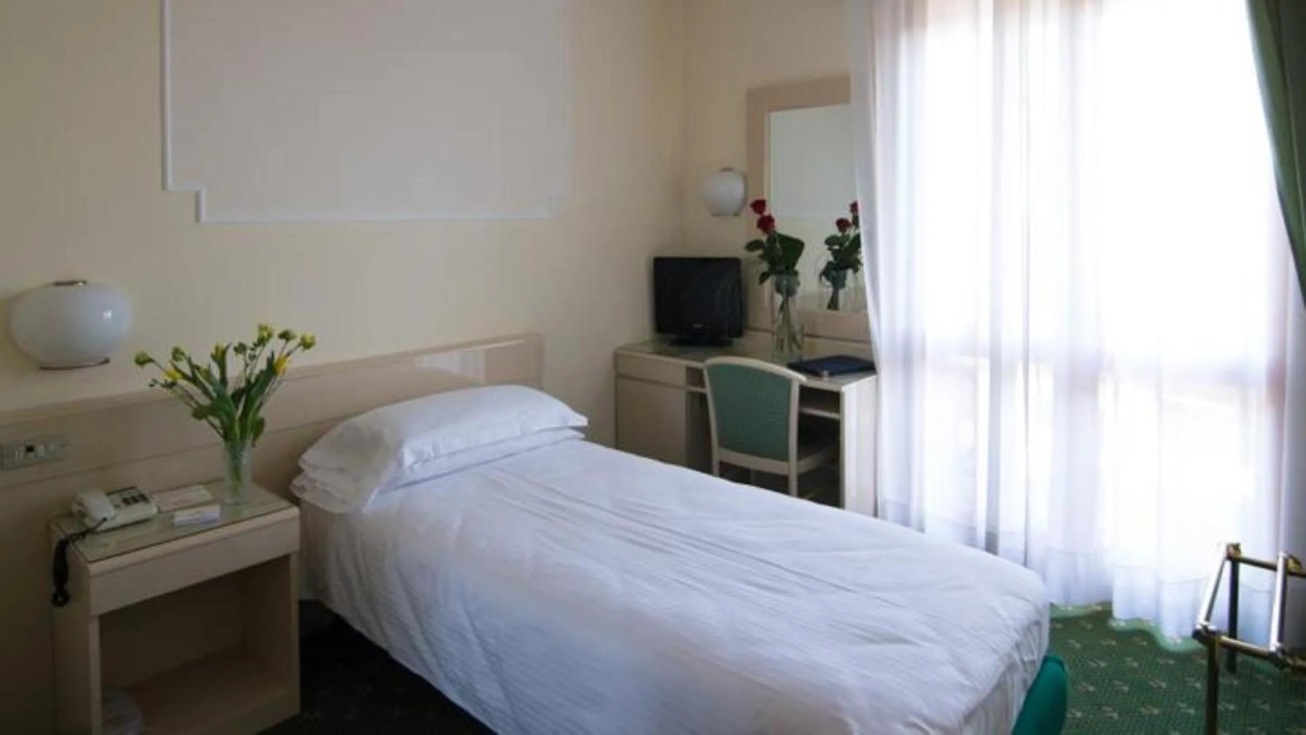 Bed in Hotel Terme Antoniano