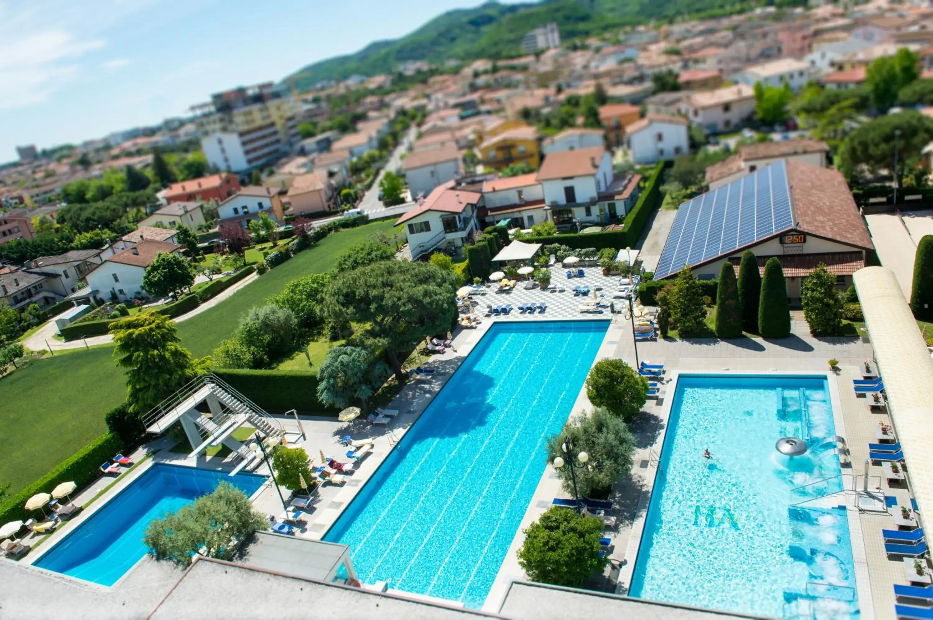 Swimming pool in Hotel Terme Antoniano Swimming pool in Hotel Terme Antoniano