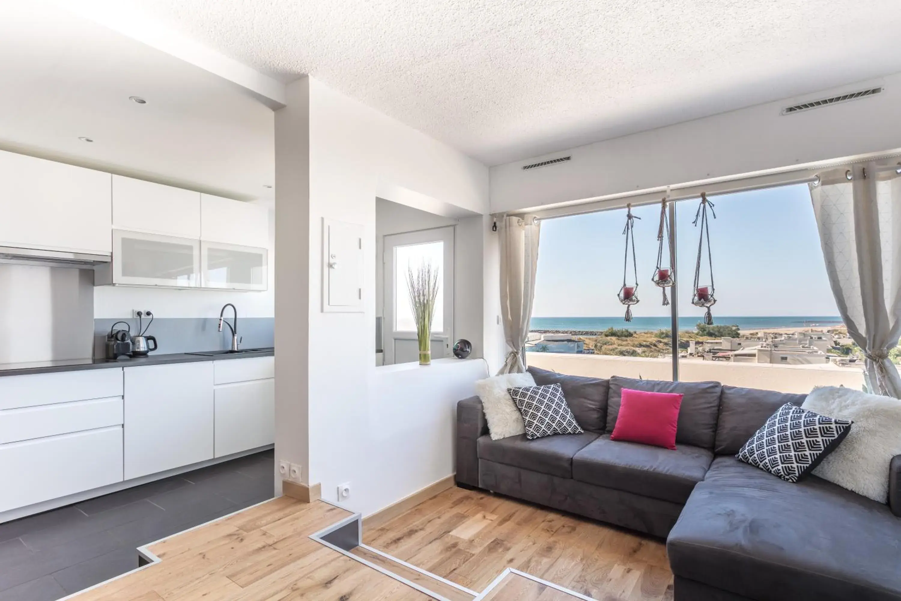Luxury Penthouse in Naturiste; FKK, Nudist Village Luxury Penthouse in Naturiste; FKK, Nudist Village