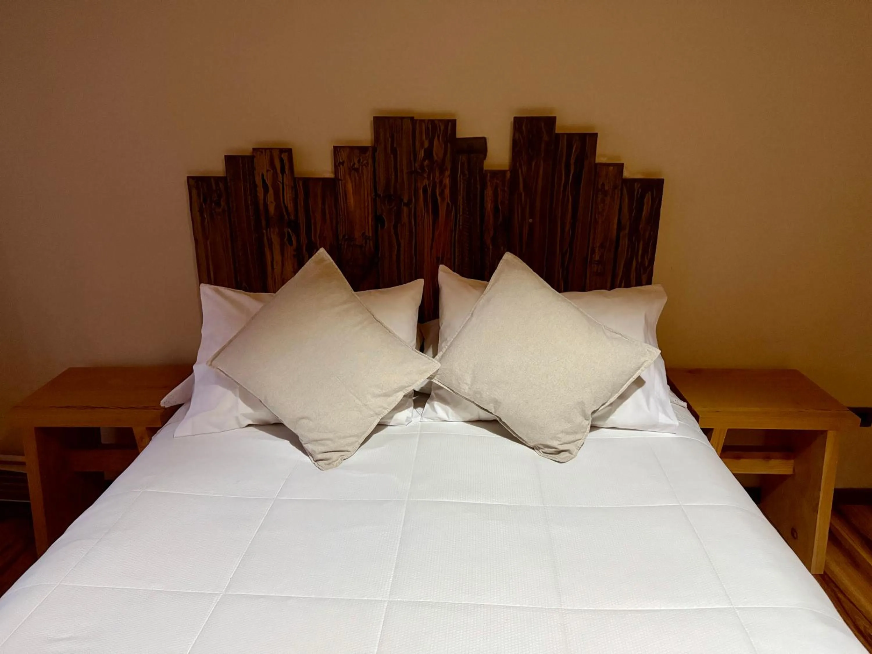 Bedroom, Bed in Hotel Jireh