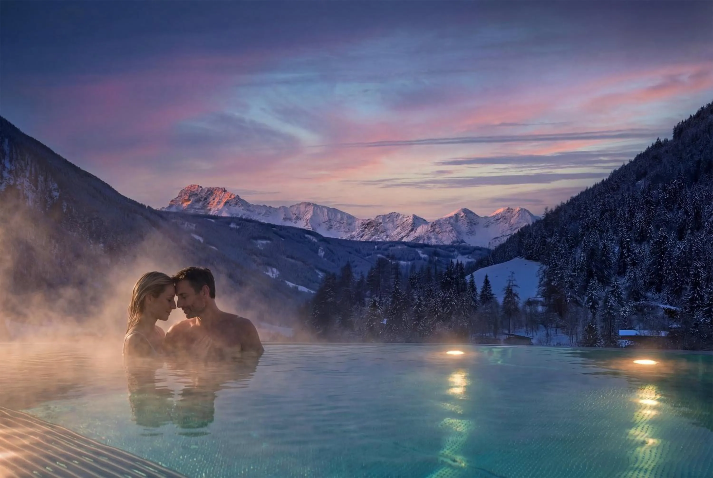 Swimming pool in Hotel Quelle Nature Spa Resort