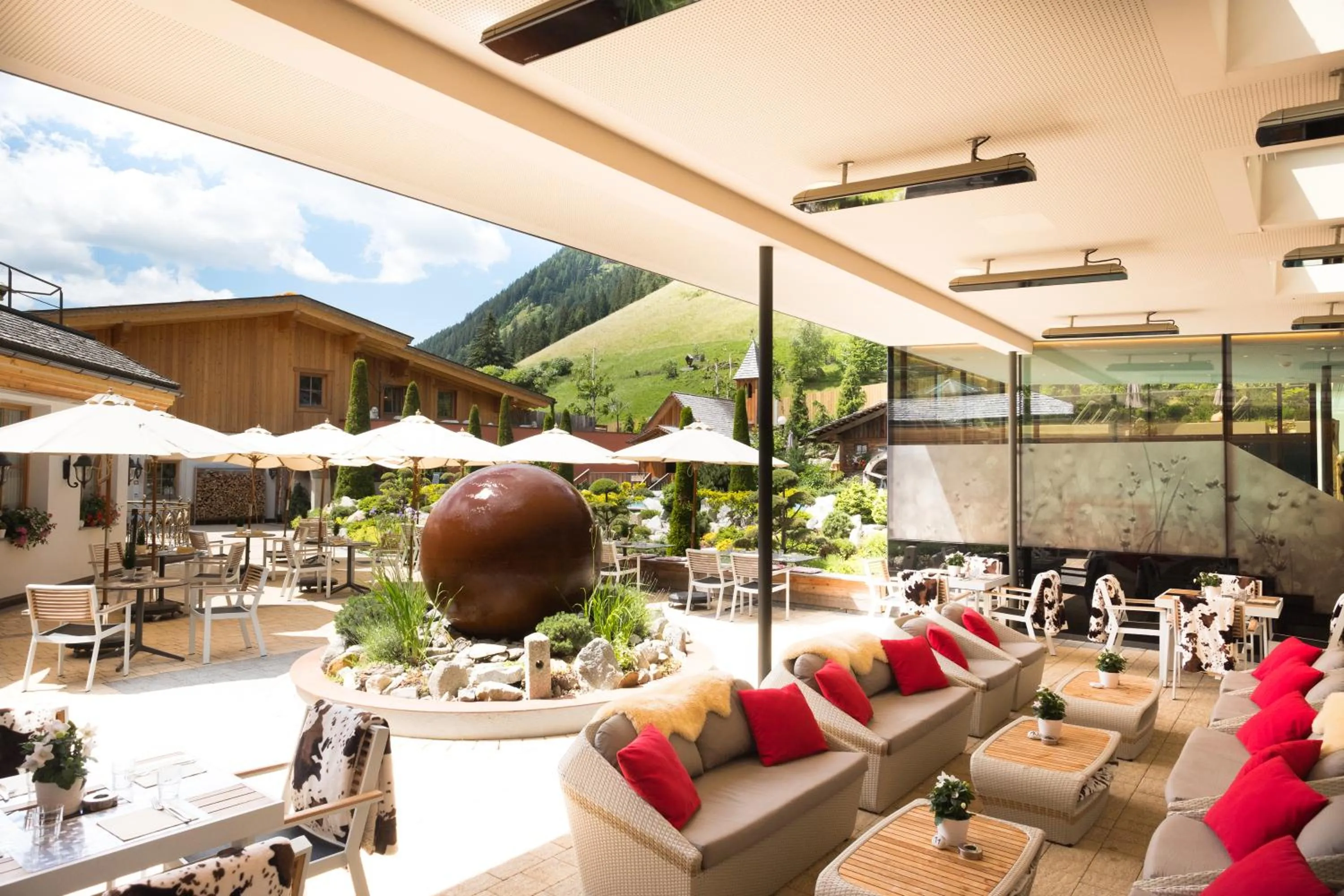 Garden in Hotel Quelle Nature Spa Resort