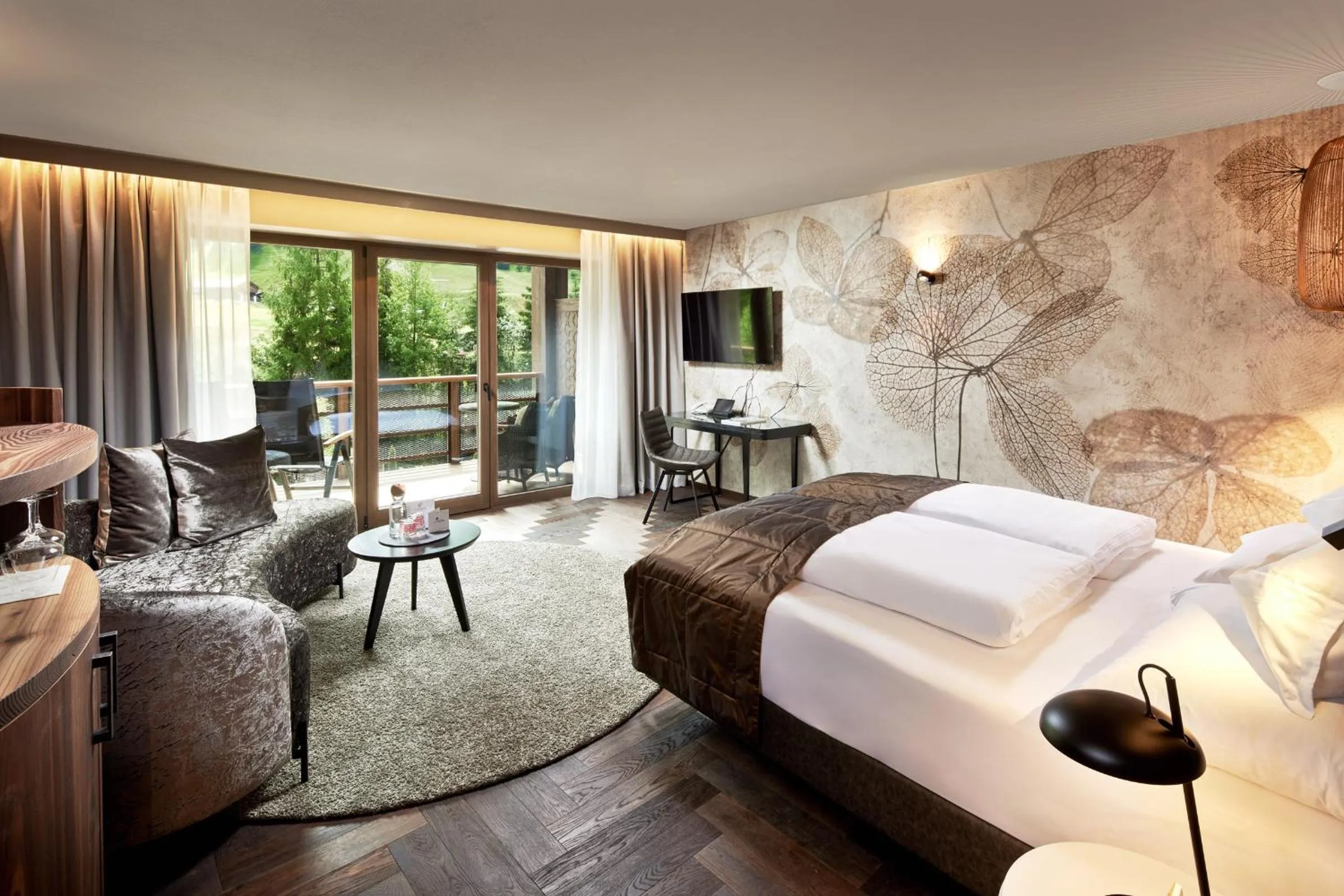 Photo of the whole room, Bed in Hotel Quelle Nature Spa Resort