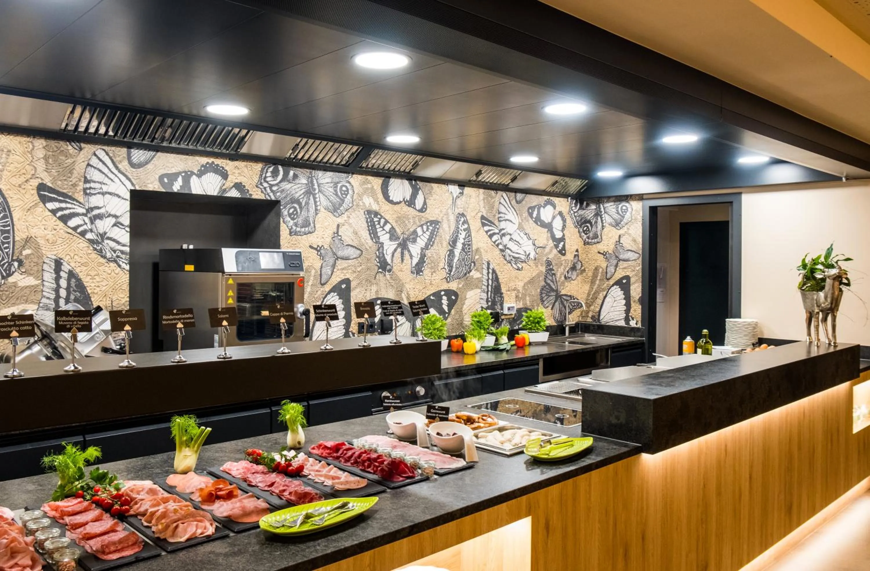 Restaurant/places to eat in Hotel Quelle Nature Spa Resort