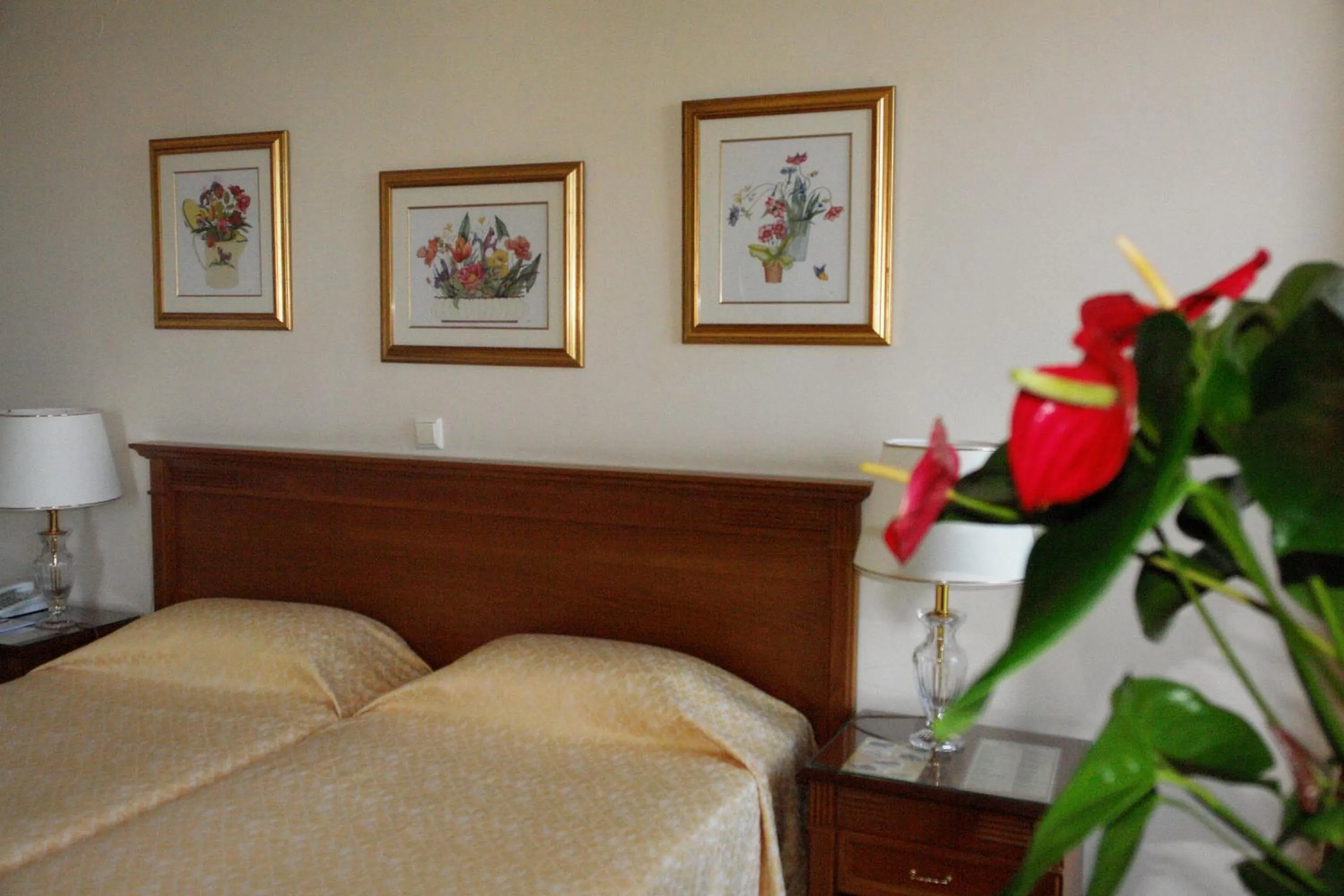 Bedroom, Bed in Cavalieri Hotel