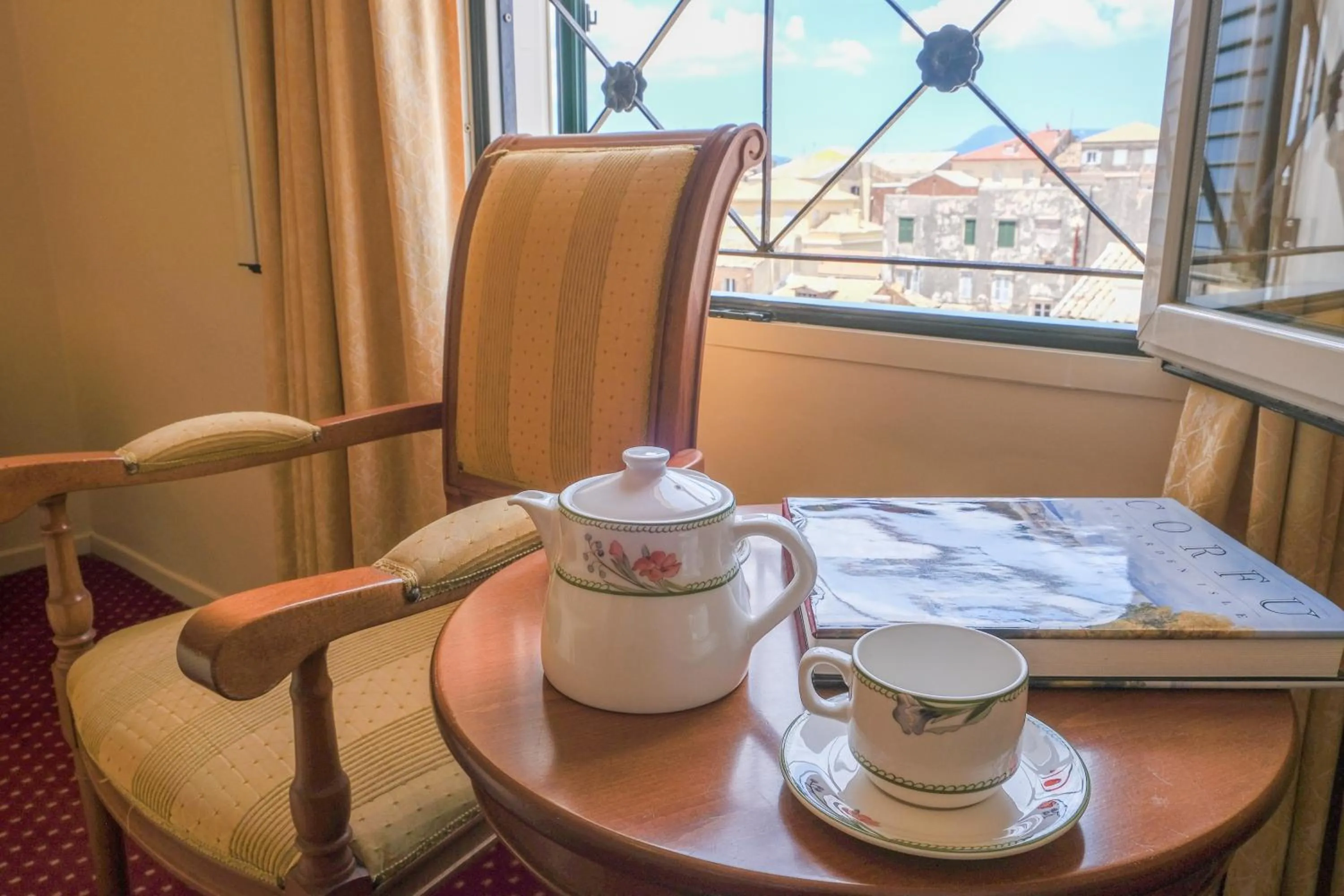 Bedroom in Cavalieri Hotel