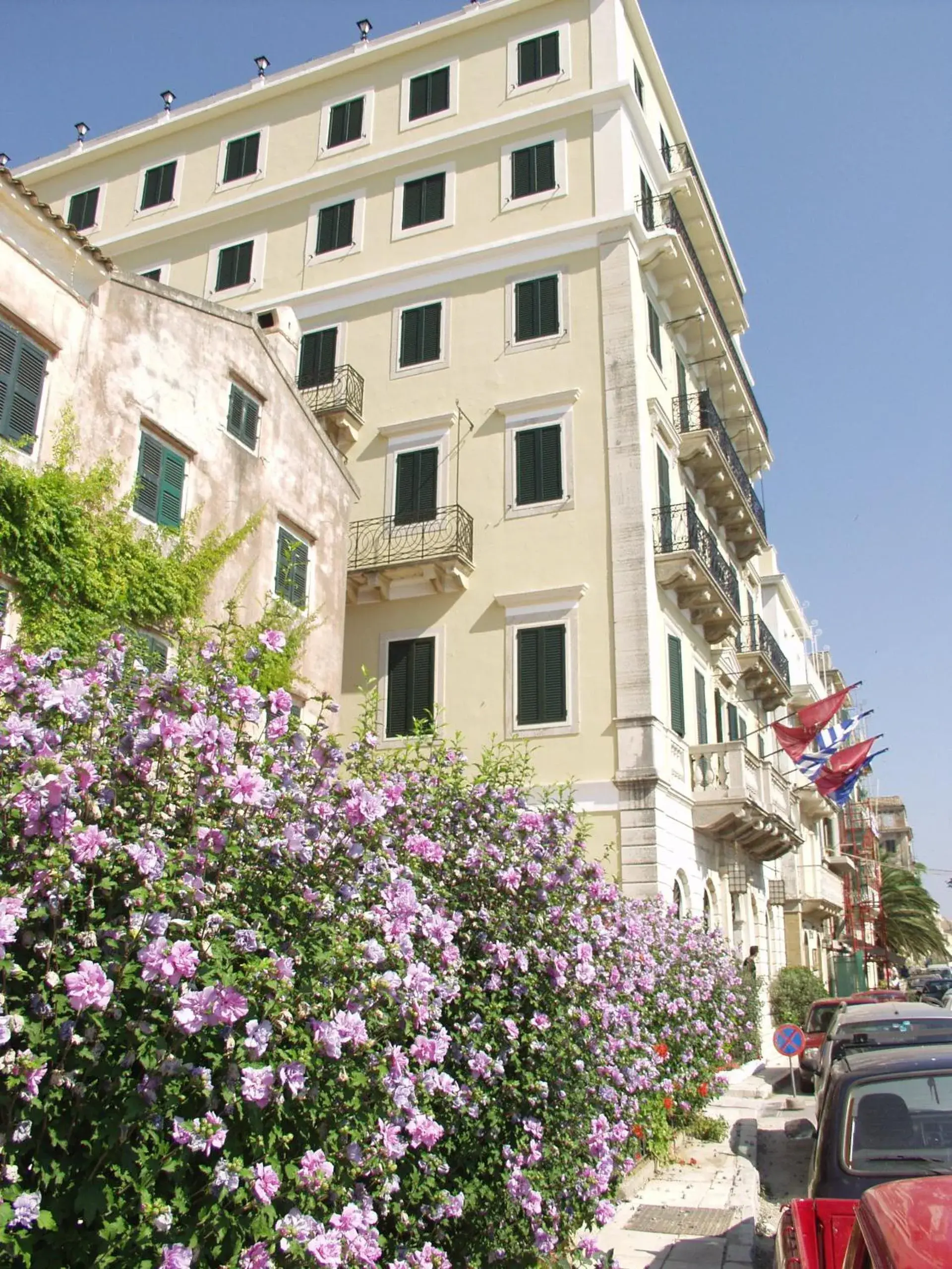 Property building in Cavalieri Hotel Property building in Cavalieri Hotel