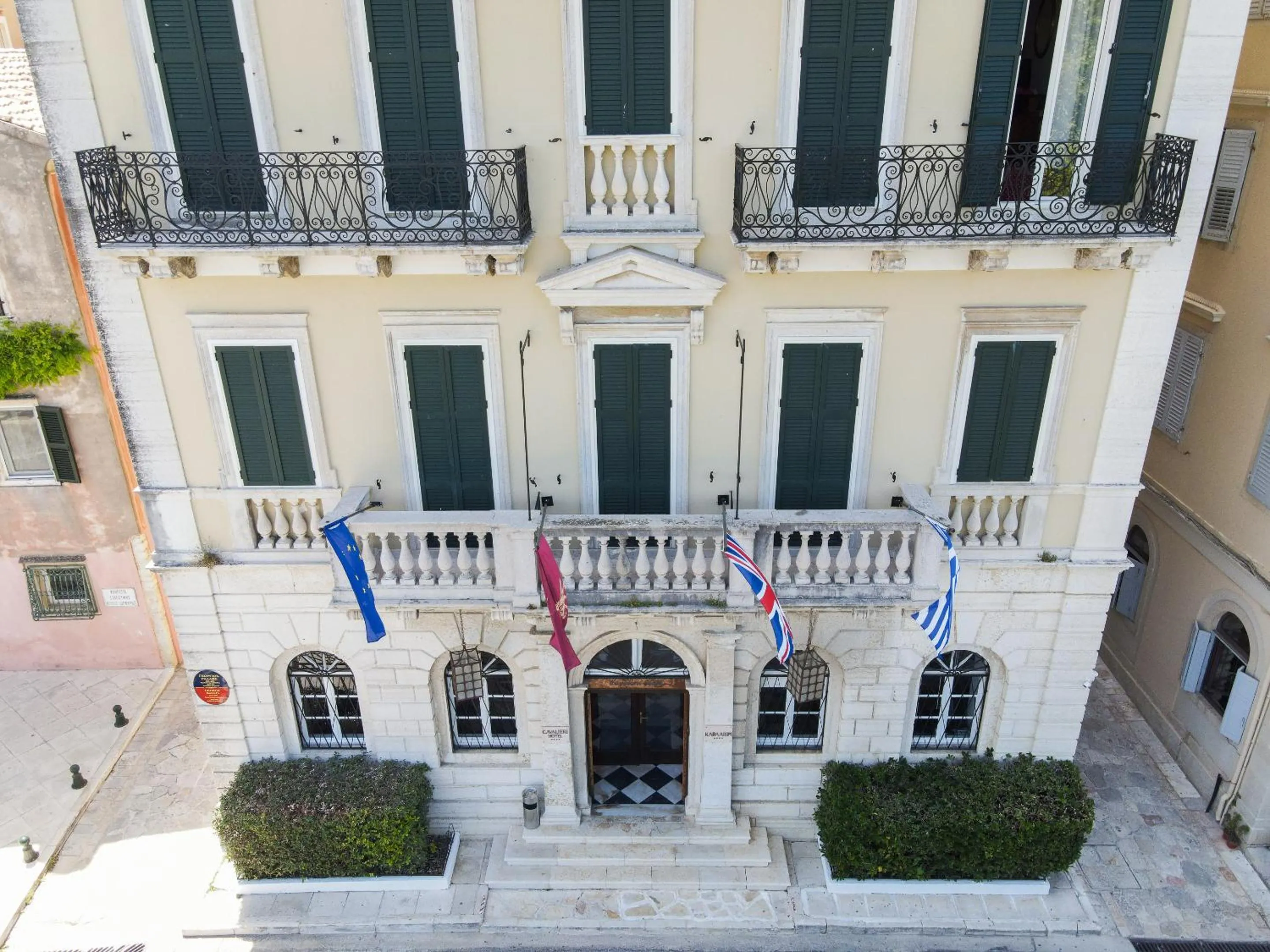 Facade/entrance in Cavalieri Hotel