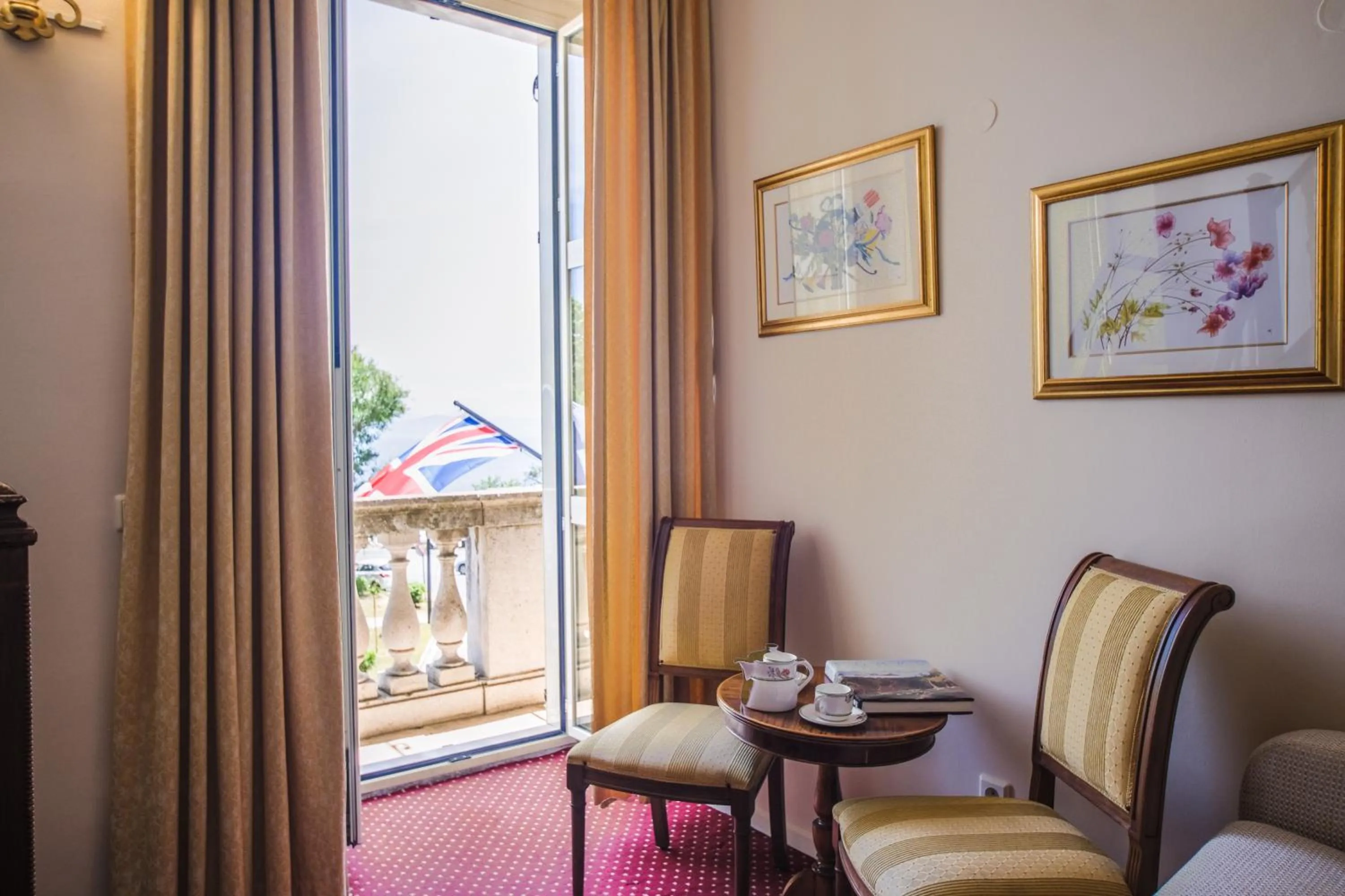 Living room in Cavalieri Hotel