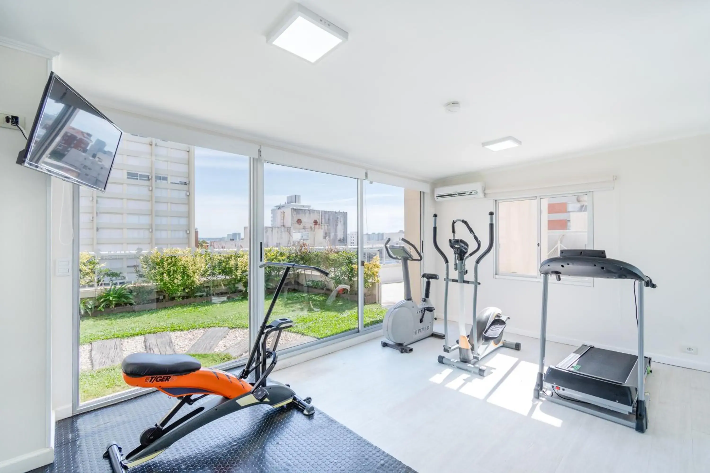 Fitness centre/facilities in Hotel Romimar 3* Sup Fitness centre/facilities in Hotel Romimar 3* Sup