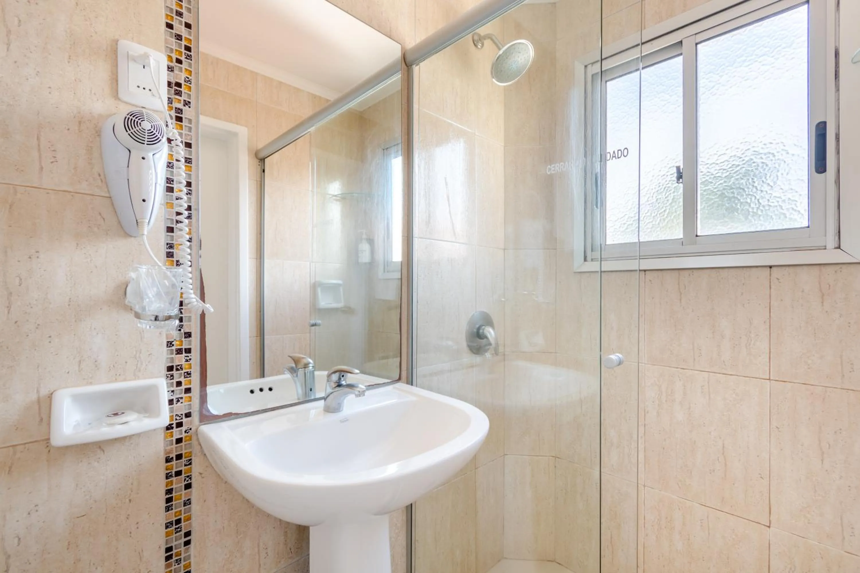 Bathroom in Hotel Romimar 3* Sup