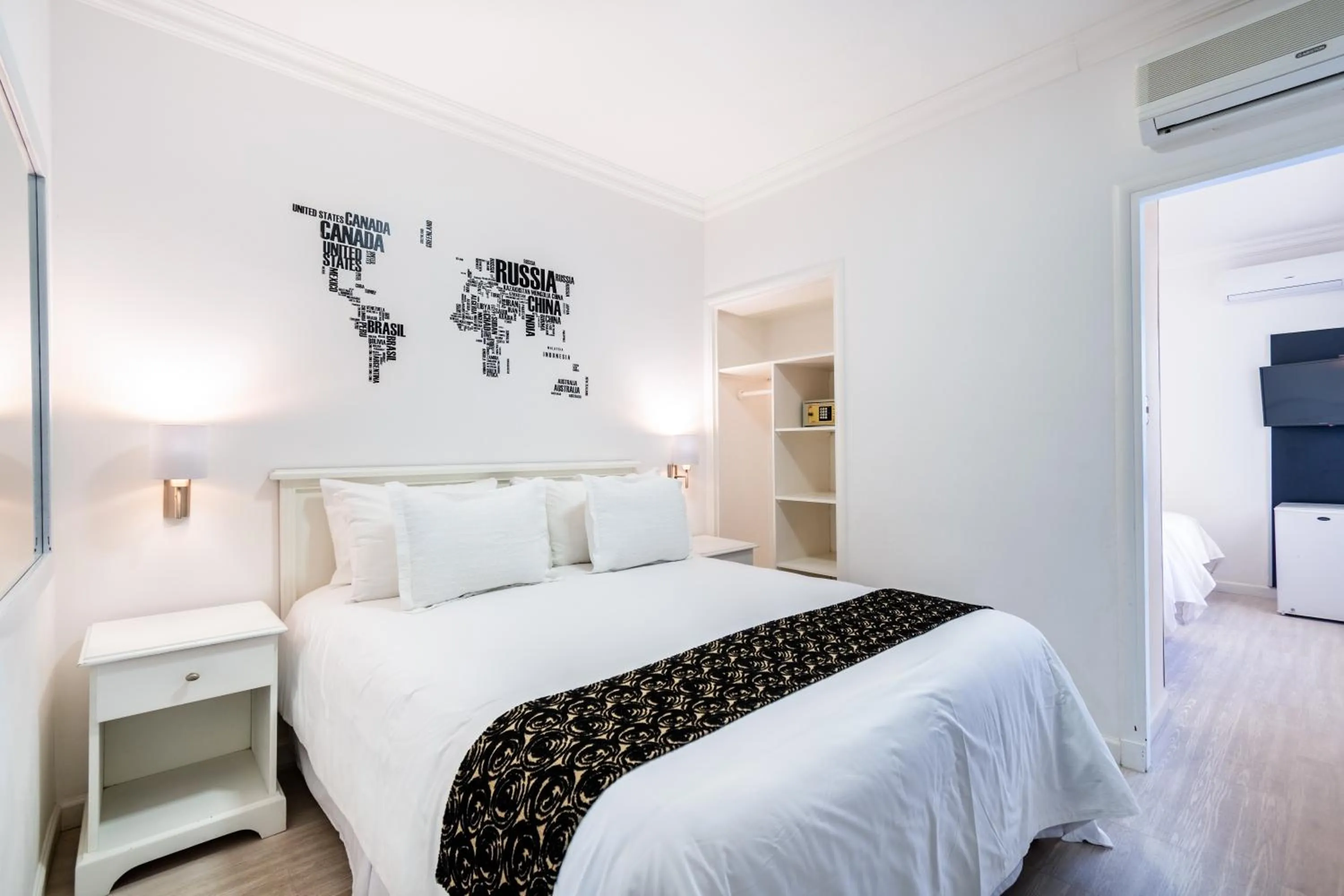 Photo of the whole room, Bed in Hotel Romimar 3* Sup