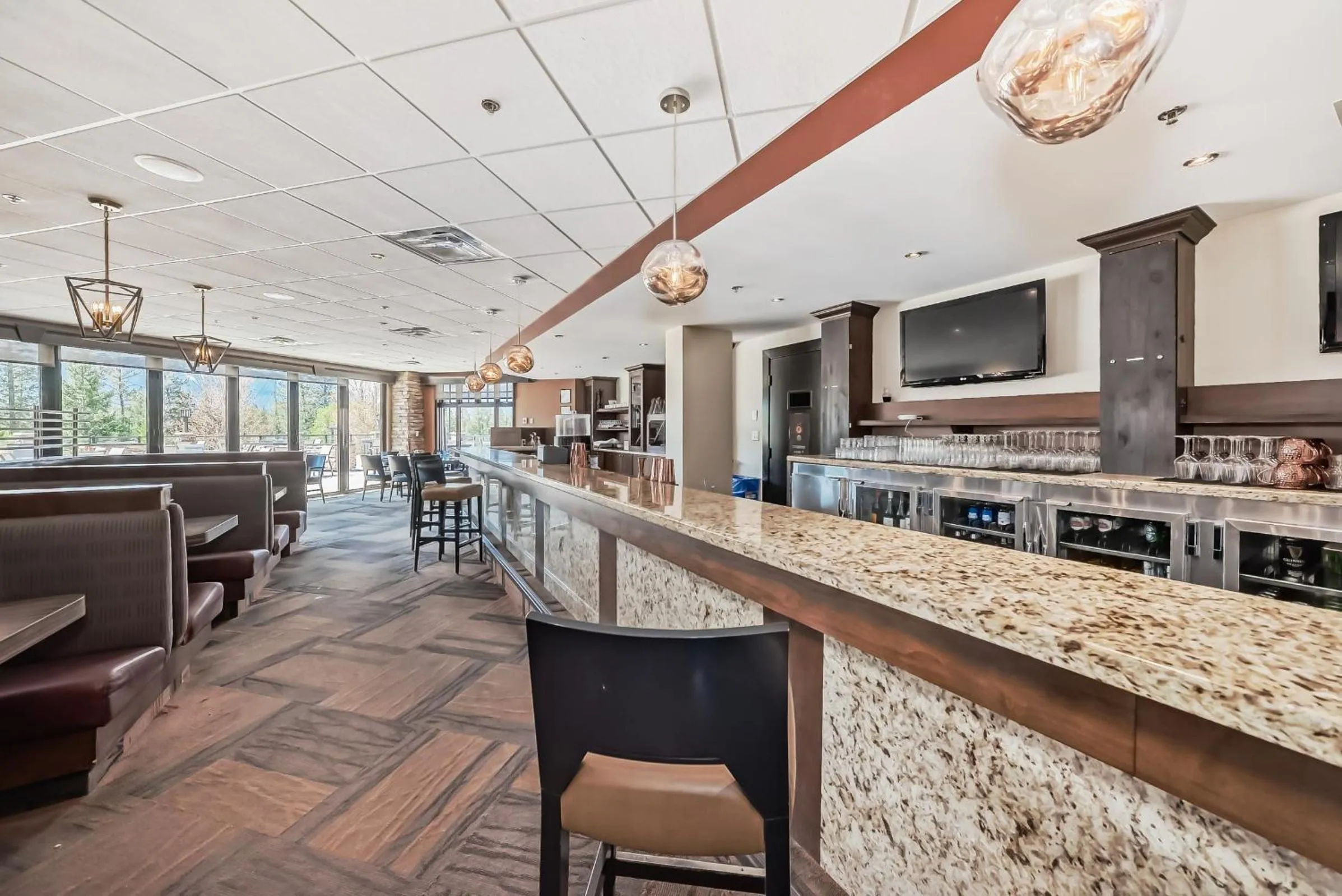 Restaurant/places to eat in Copper Point Resort