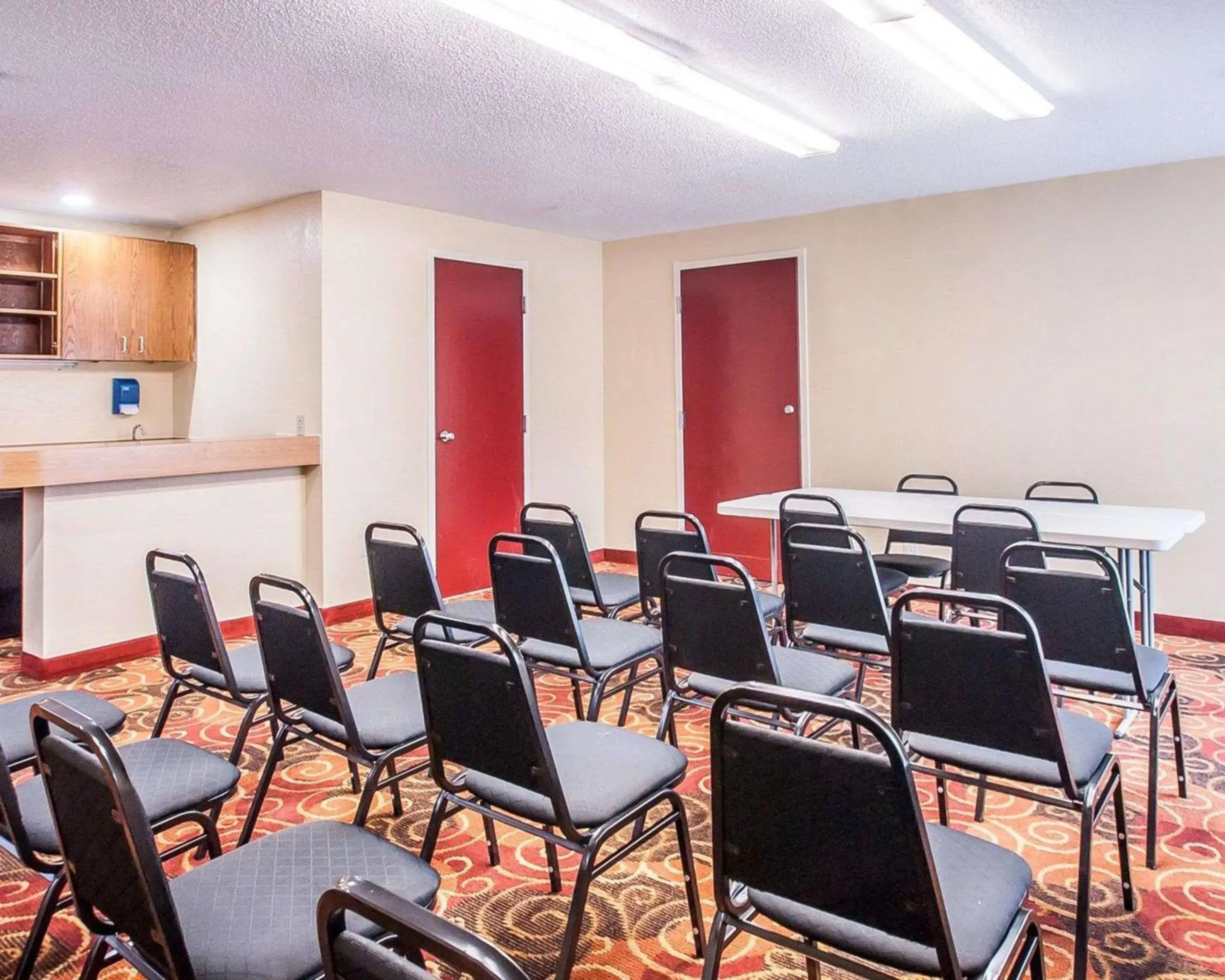 On site in Quality Inn & Suites Kansas City I-435N Near Sports Complex On site in Quality Inn & Suites Kansas City I-435N Near Sports Complex