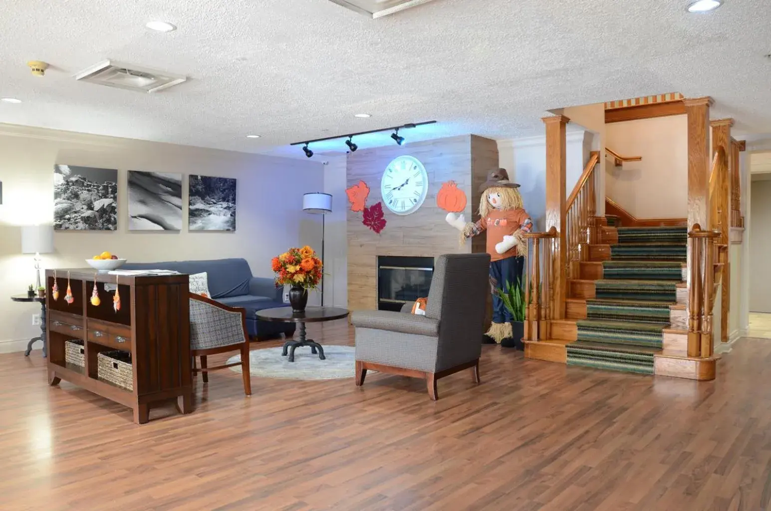 Lobby or reception in Country Inn & Suites by Radisson, Jacksonville, FL Lobby or reception in Country Inn & Suites by Radisson, Jacksonville, FL