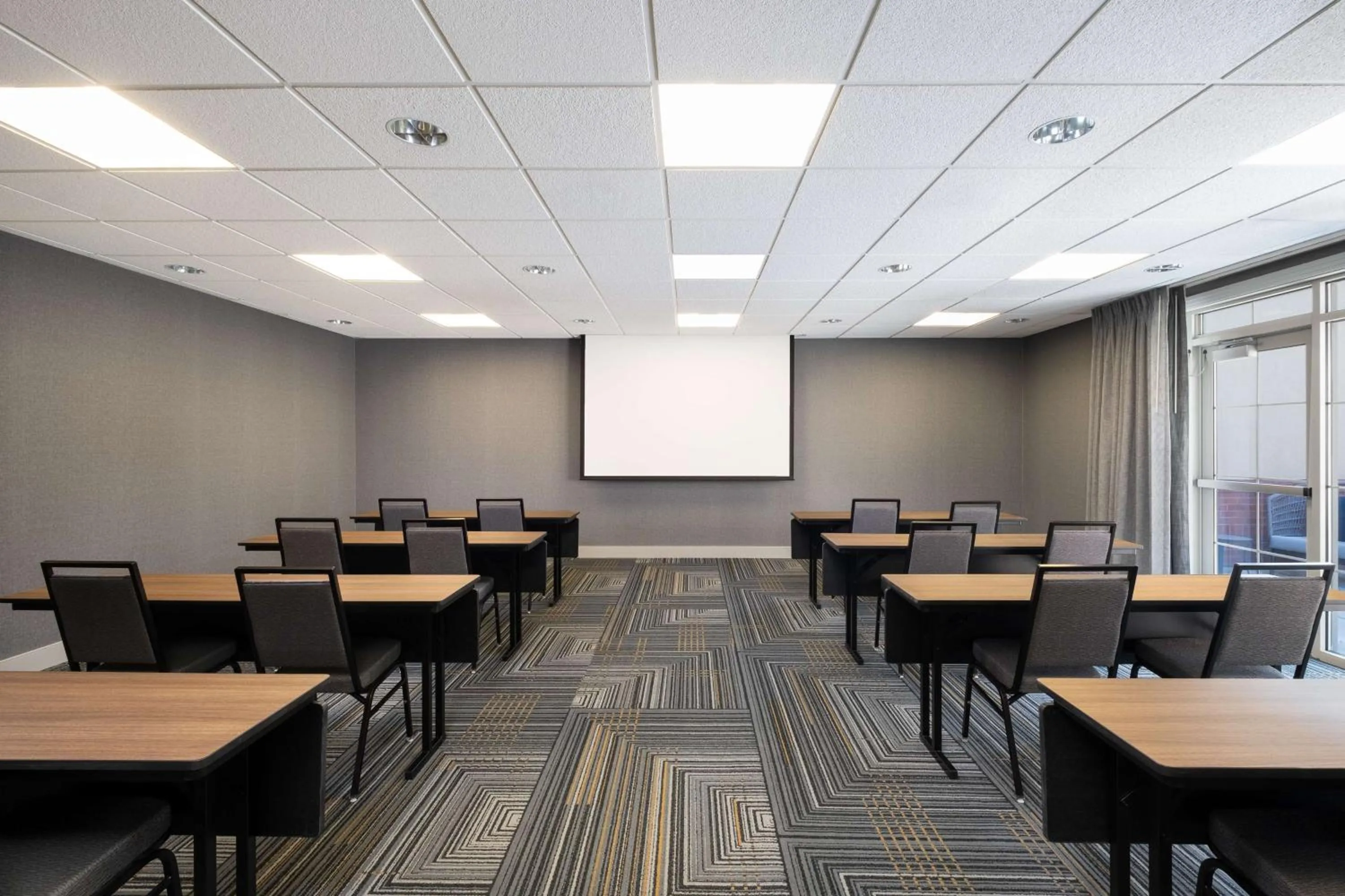 Meeting/conference room in Homewood Suites Medford