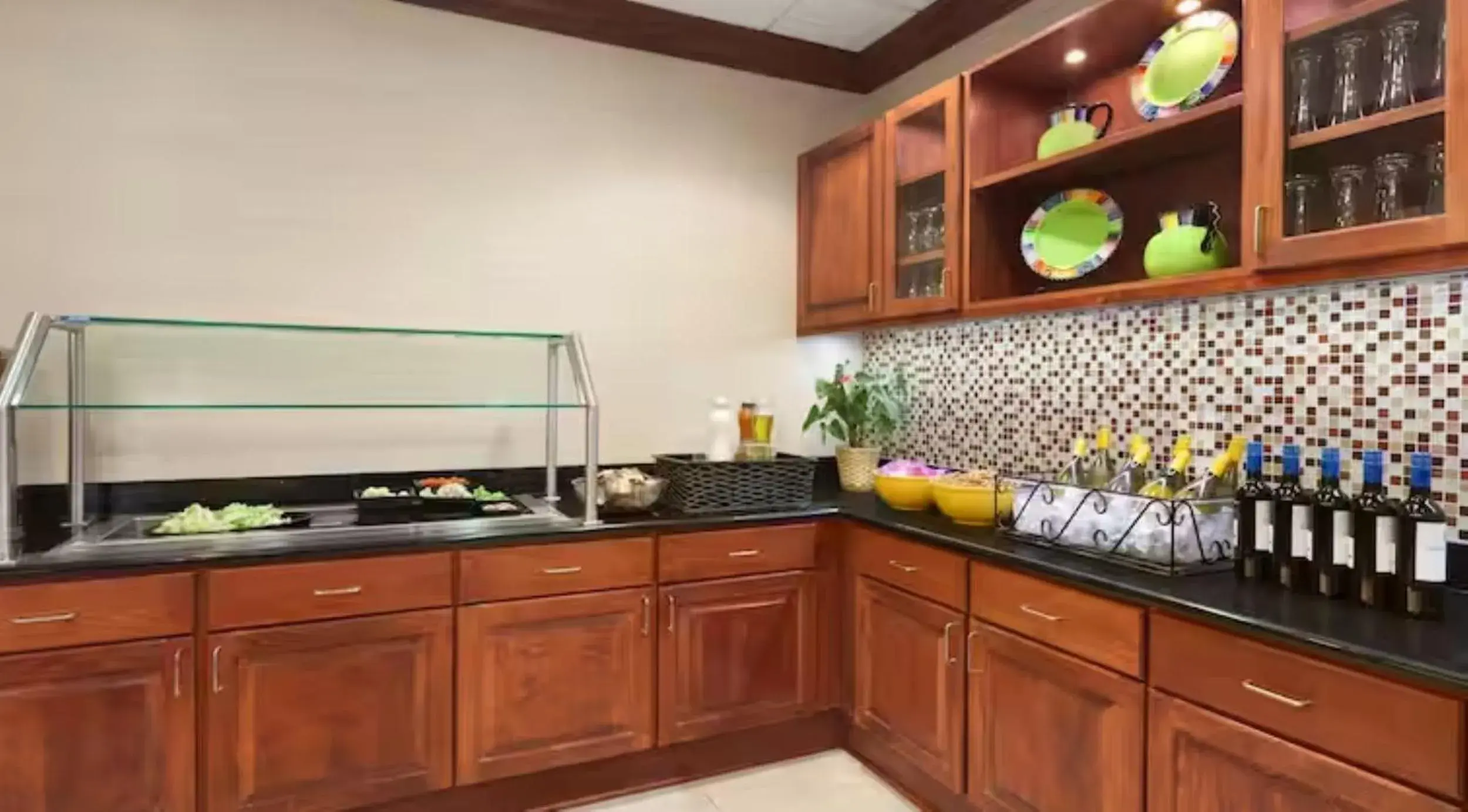 Breakfast in Homewood Suites Medford Breakfast in Homewood Suites Medford