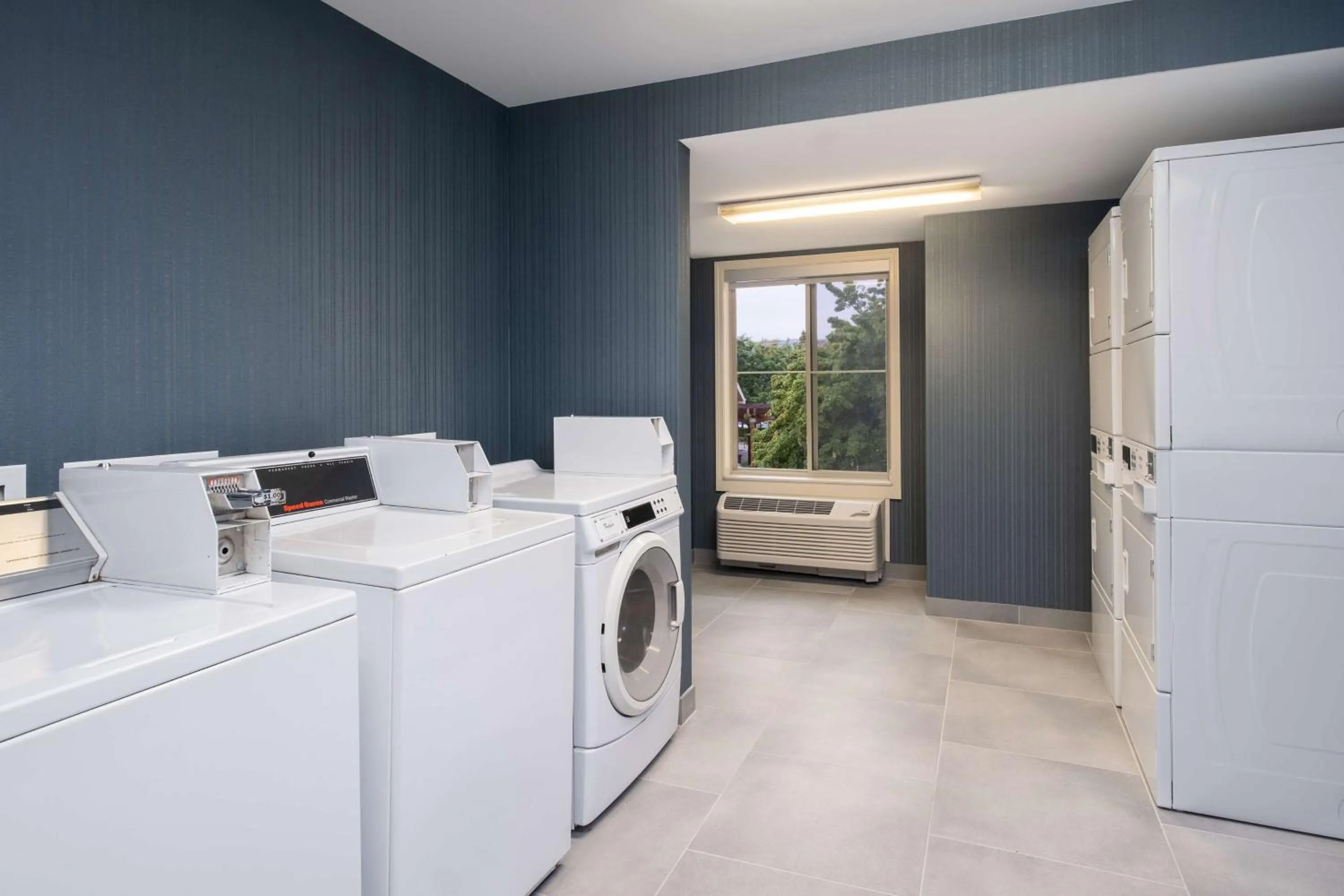 laundry in Homewood Suites Medford
