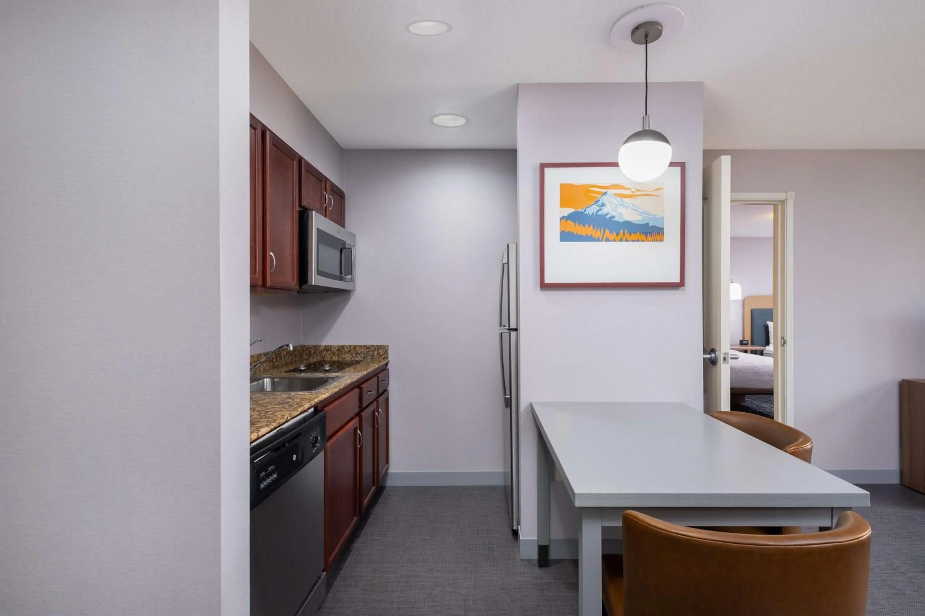 Kitchen or kitchenette in Homewood Suites Medford