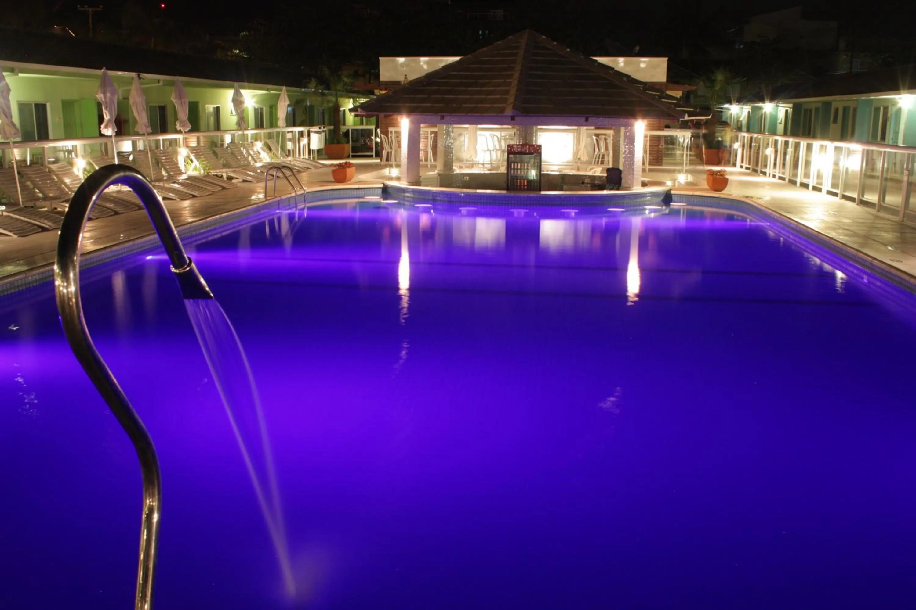 Swimming pool in Hotel Santa Paula